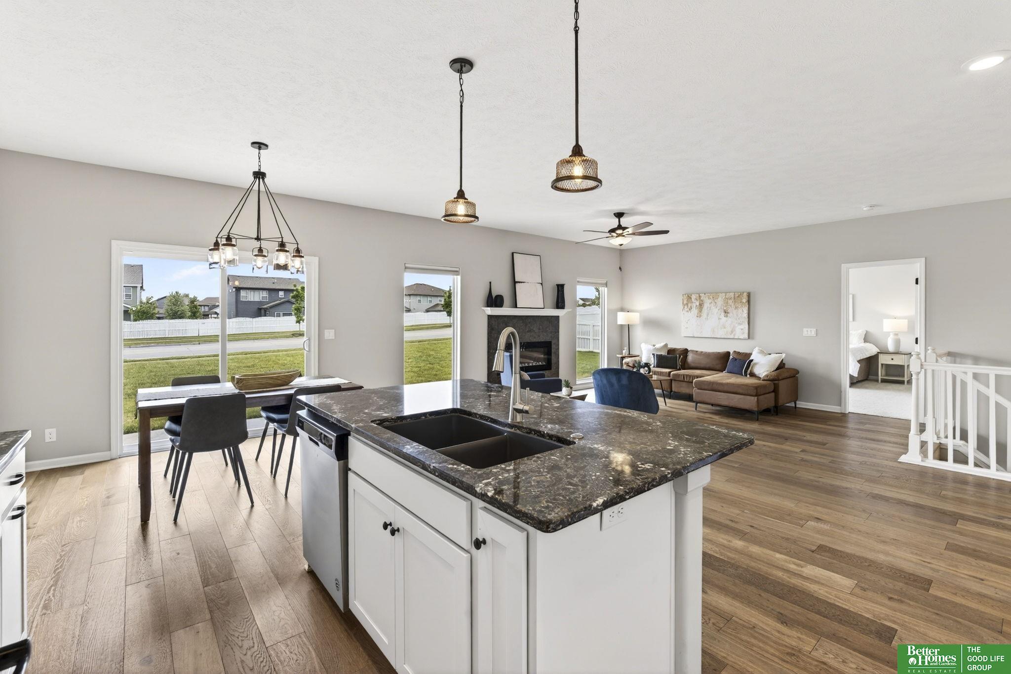 11211 Cove Hollow Drive