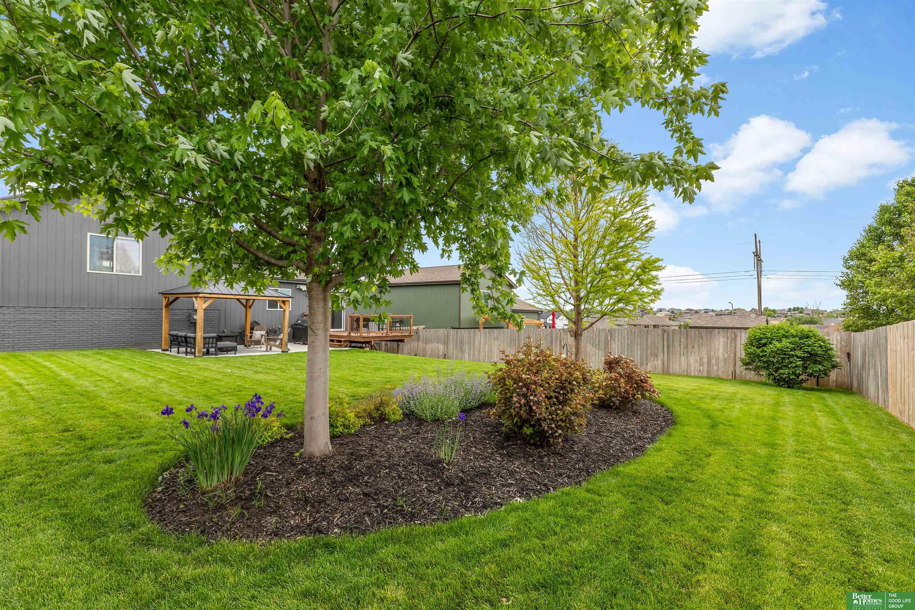 8906 S 68th Street