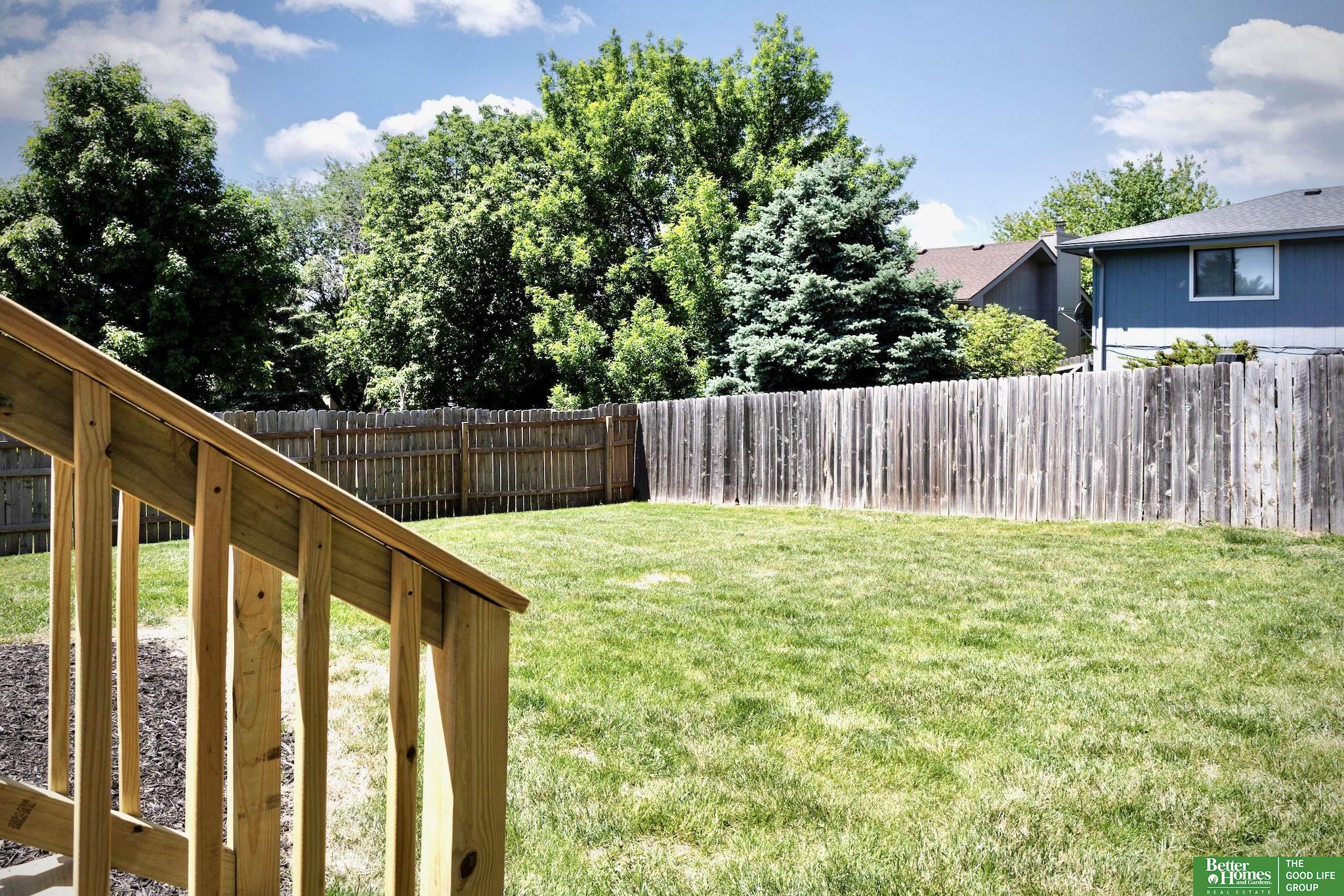 6116 N 78th Terrace