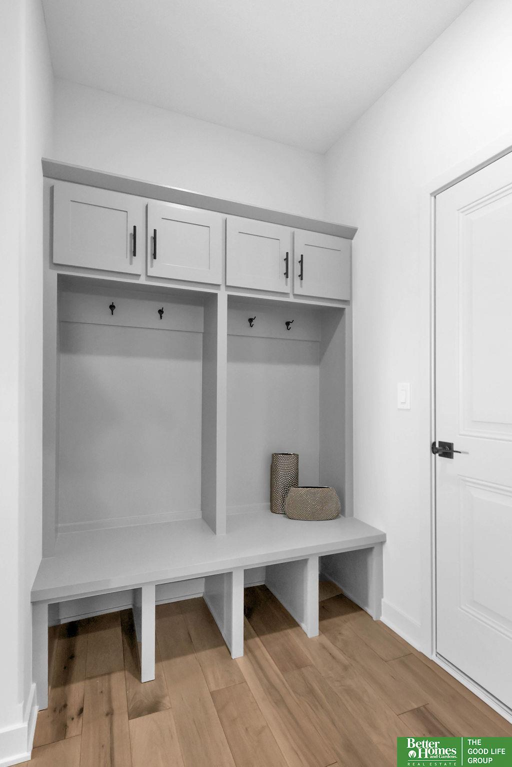 10212 S 191st Street