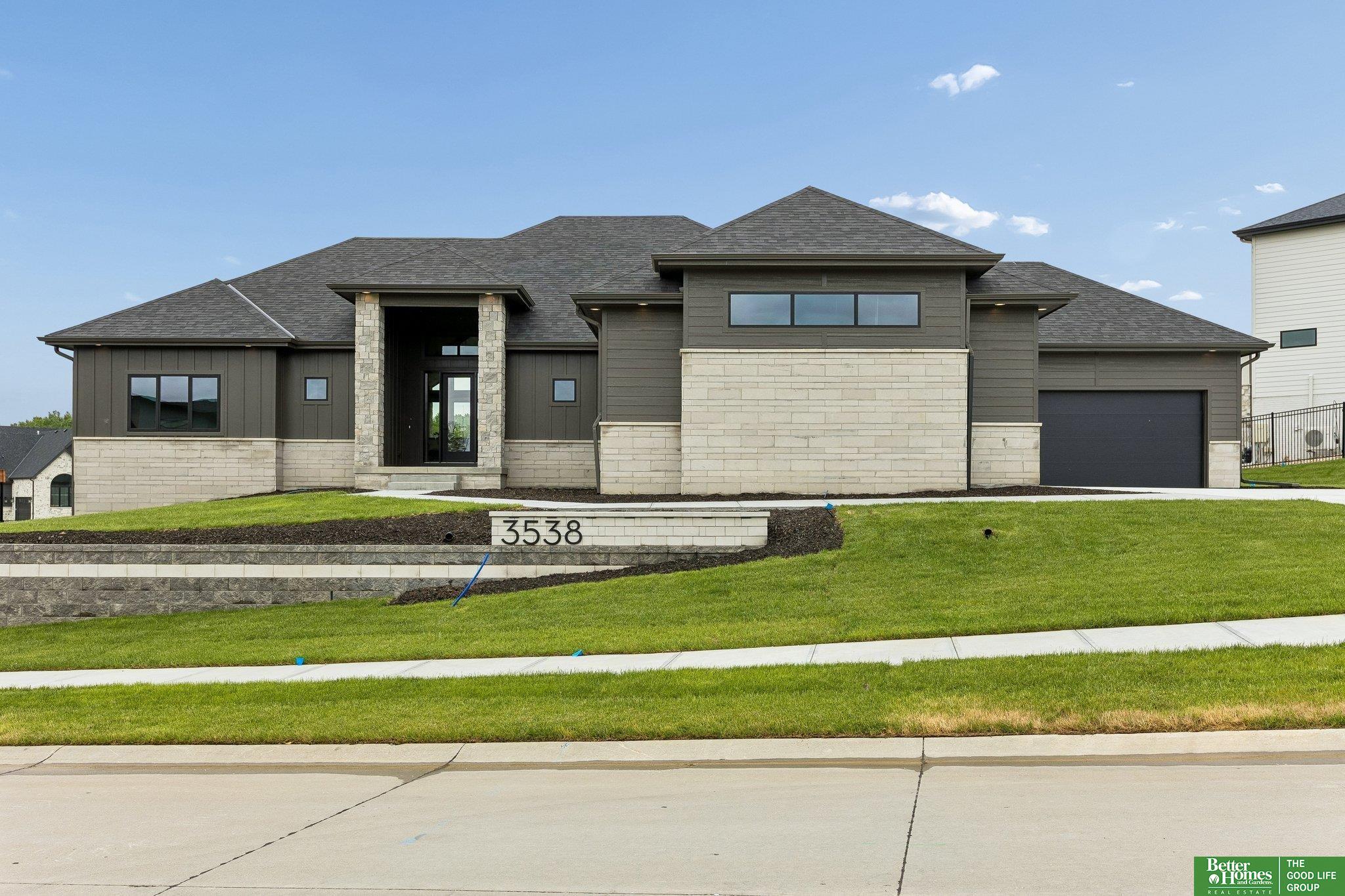 3538 S 210th Avenue
