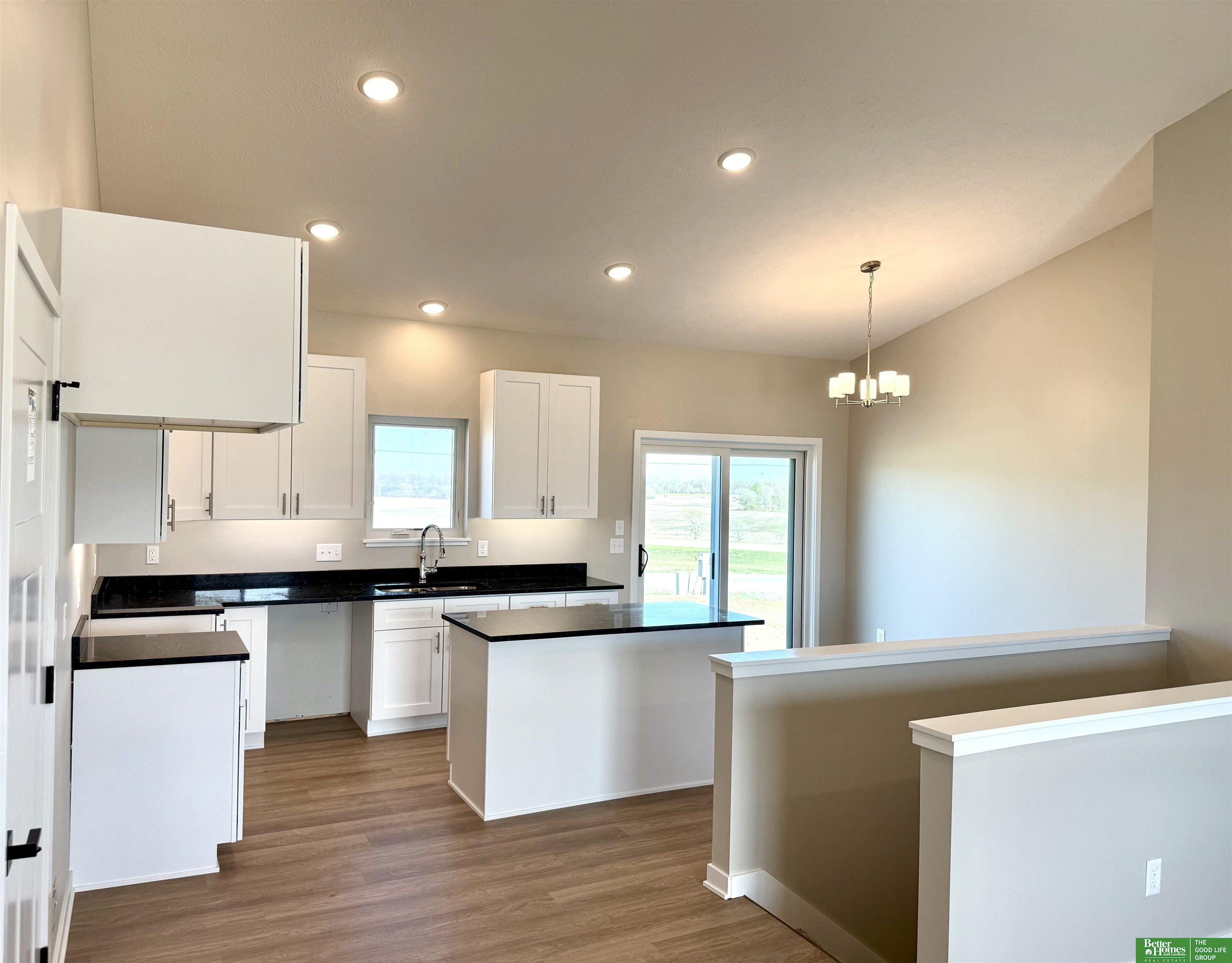 300 Jo Lane, McCool Junction