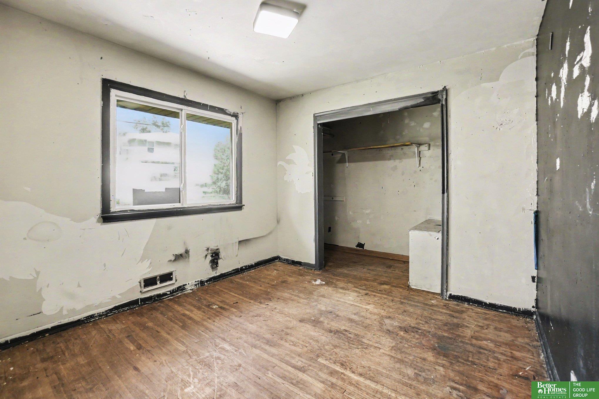 5418 Northwest Drive