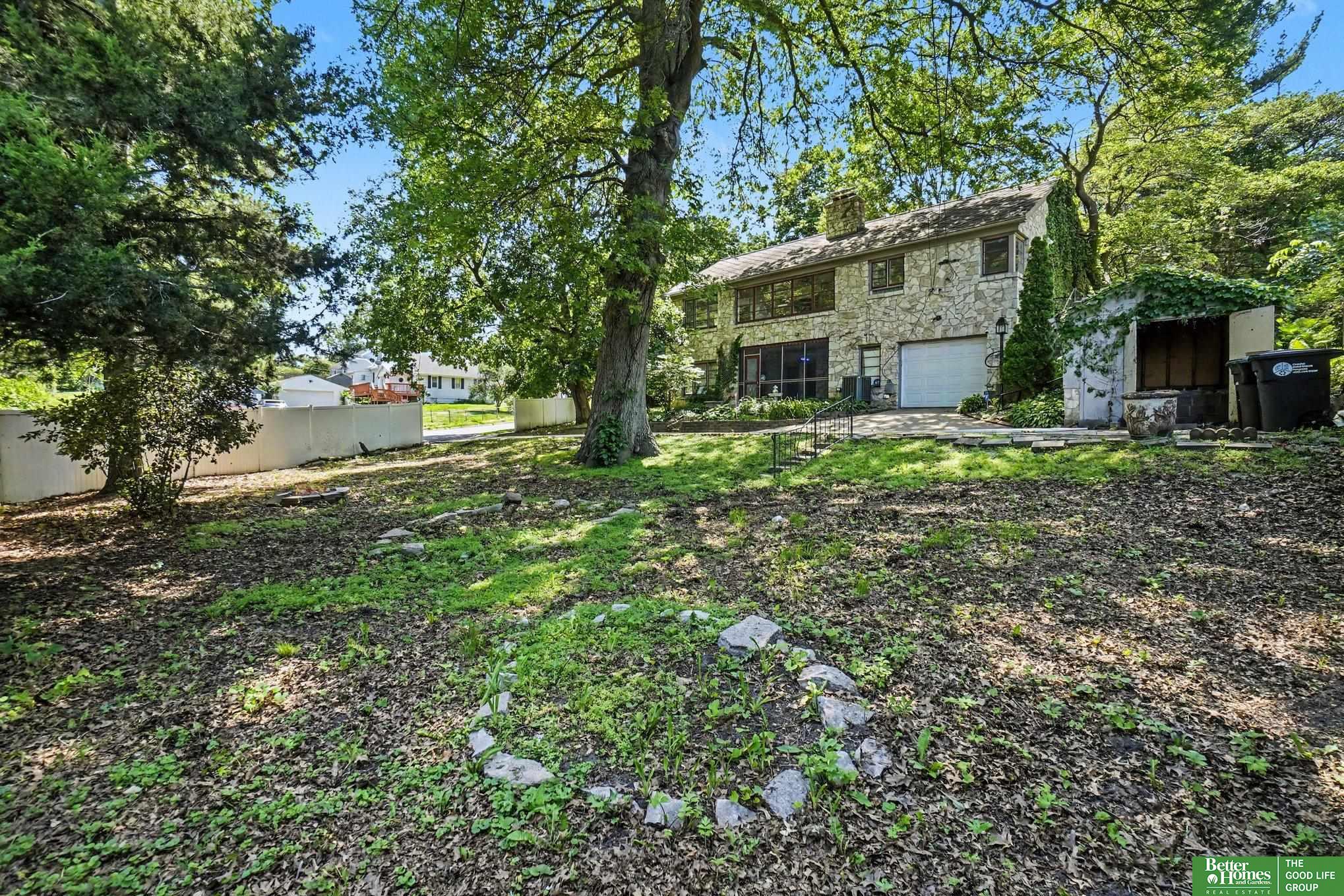 3101 N 49 Avenue