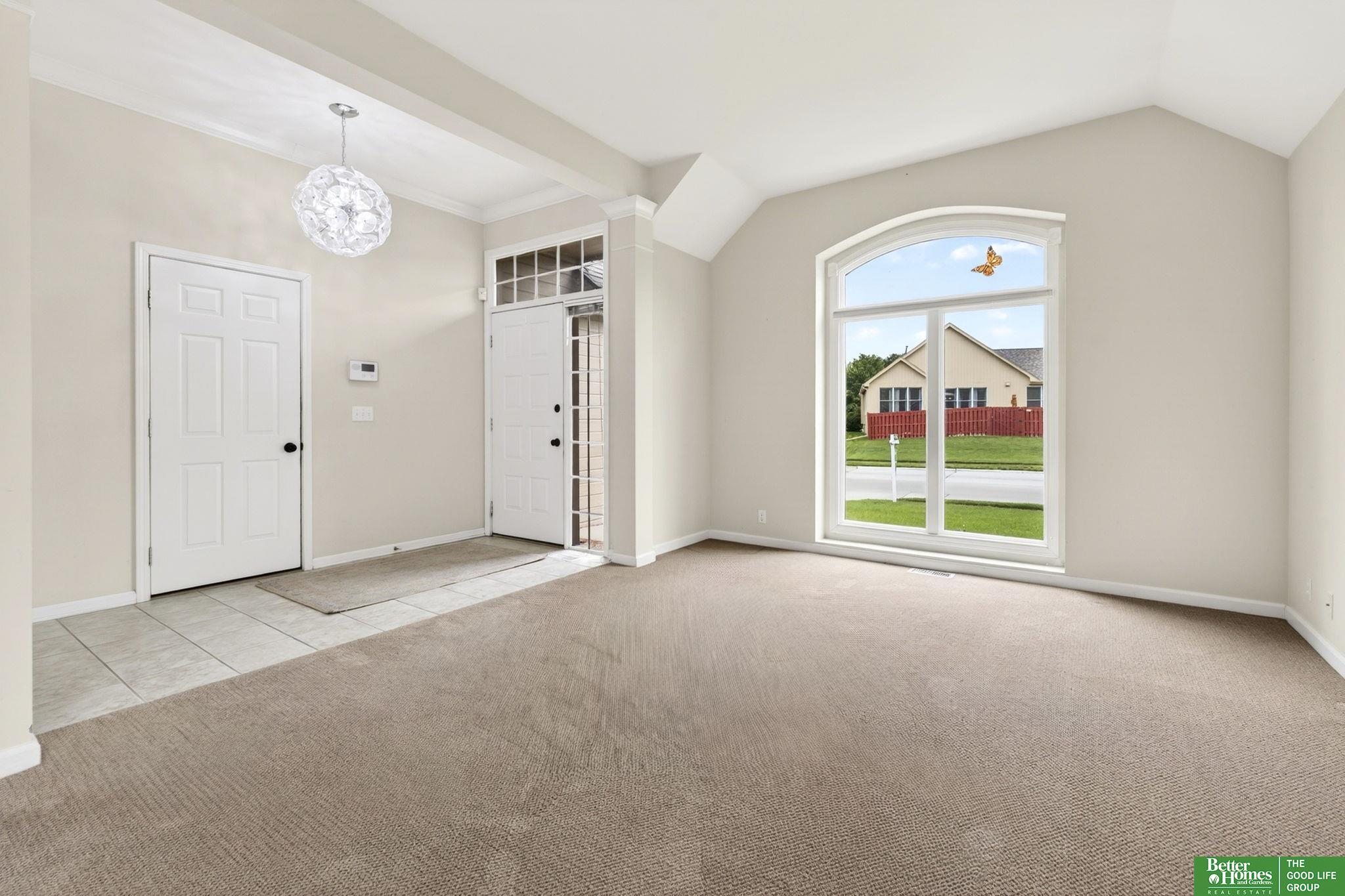4004 N Branch Drive