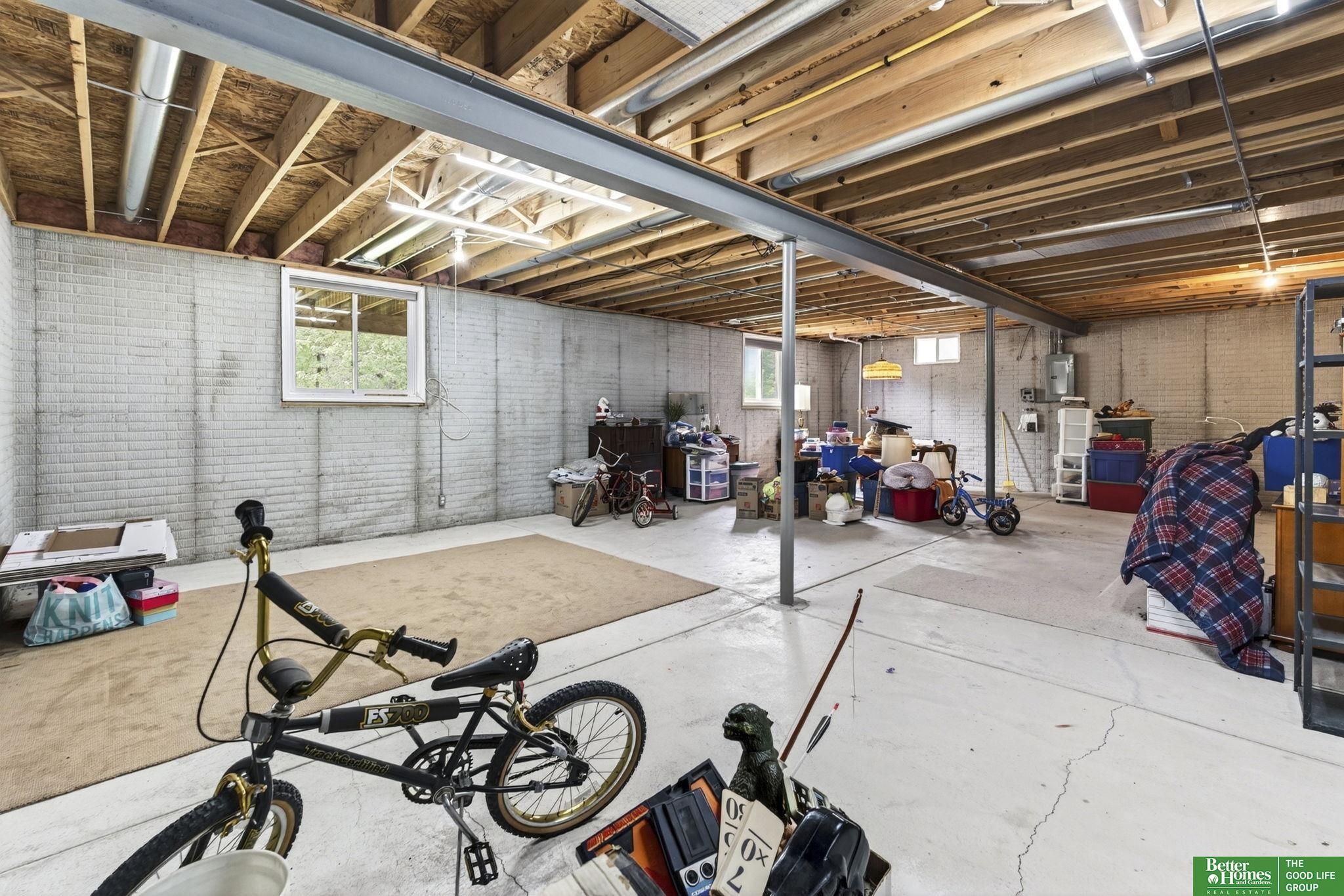 4004 N Branch Drive