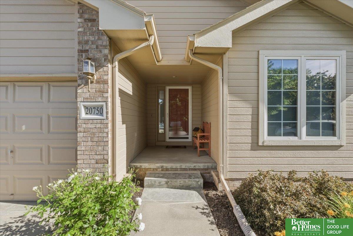 20750 Hemlock Circle