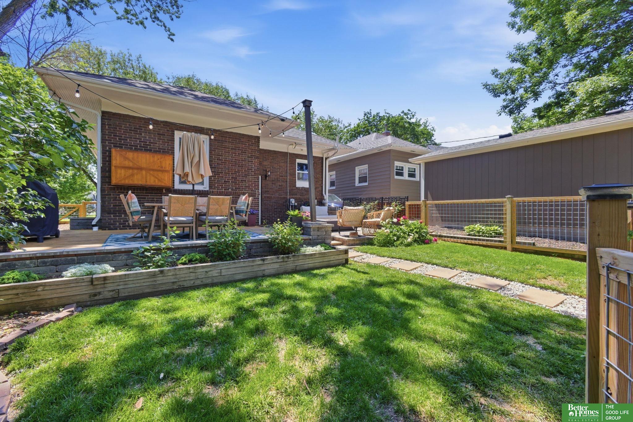 2816 Jefferson Avenue