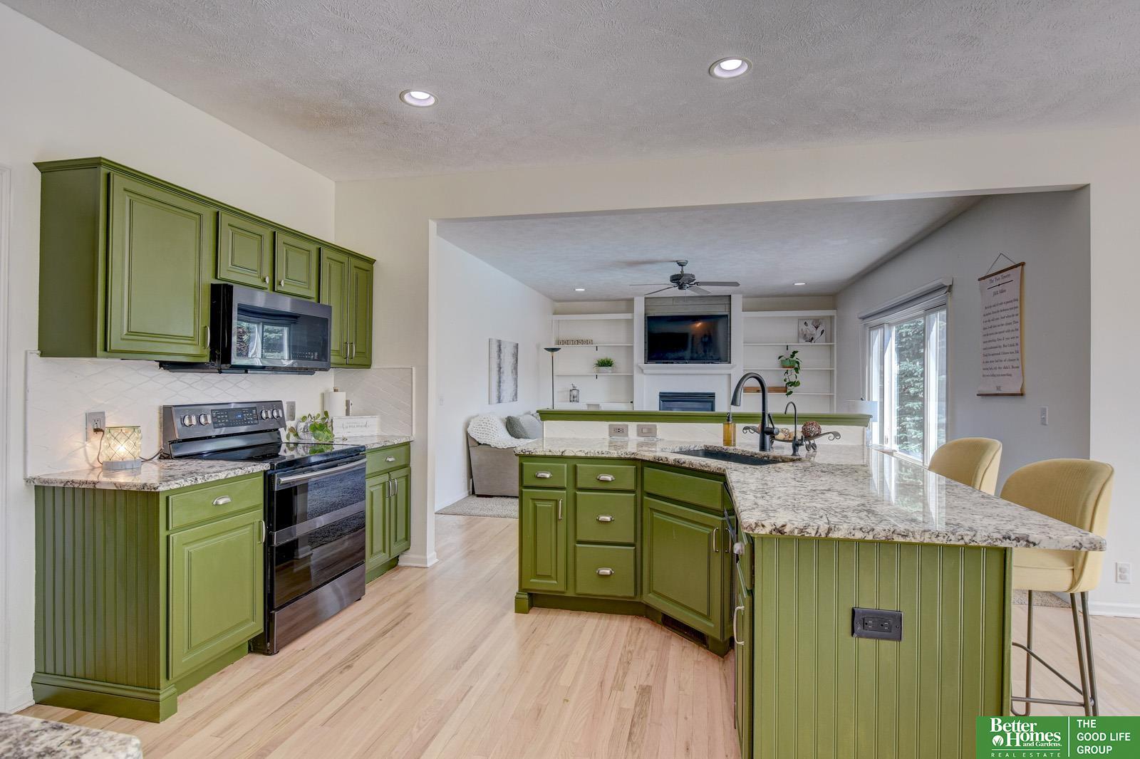 17809 Cinnamon Circle