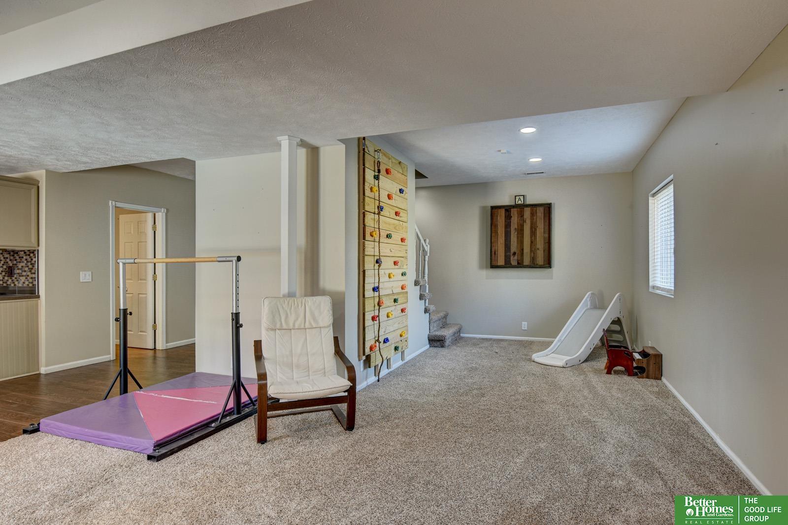 17809 Cinnamon Circle