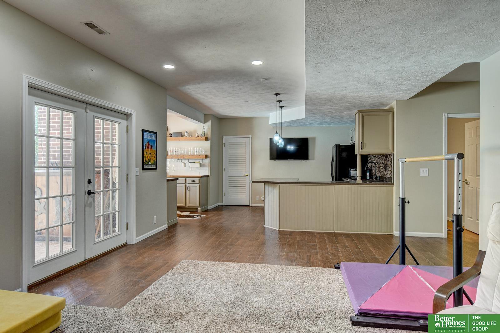 17809 Cinnamon Circle