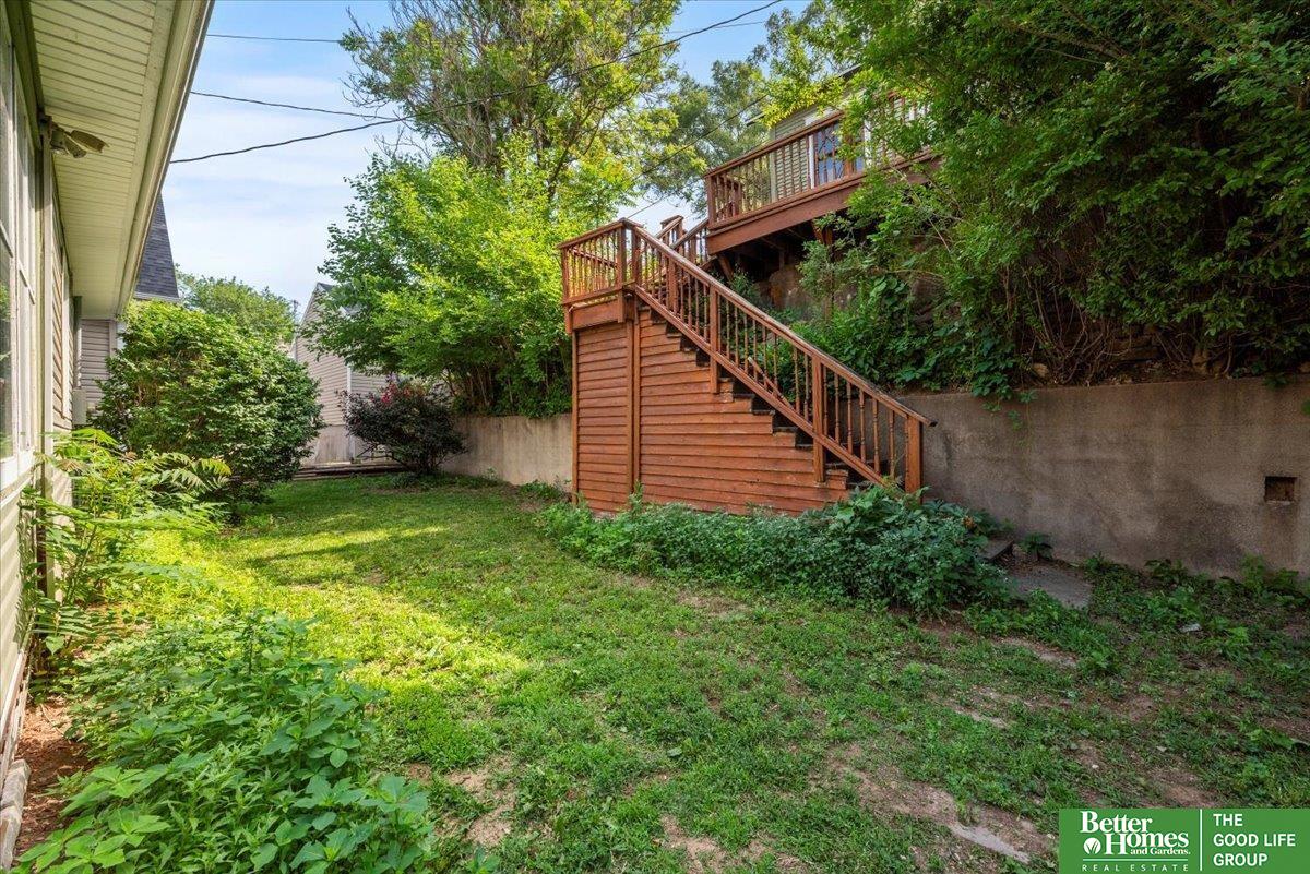 377 Benton Street