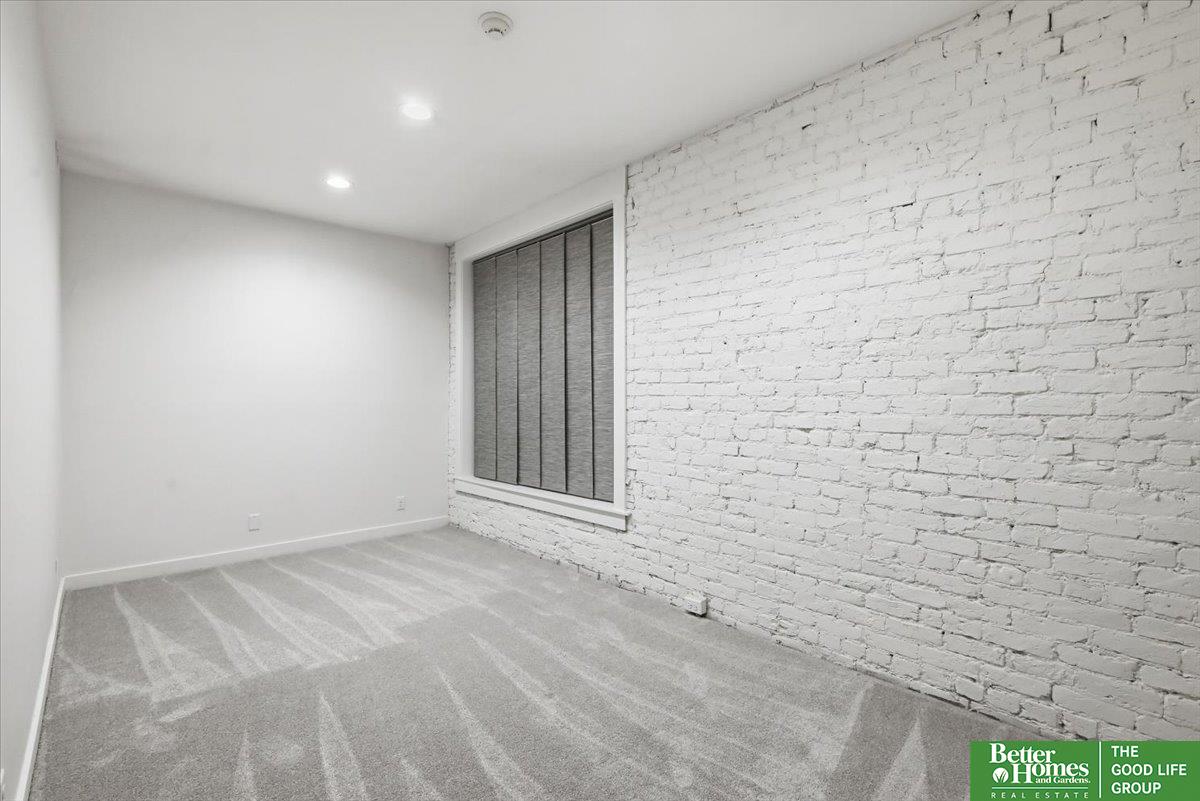 1208 Howard Street # 2