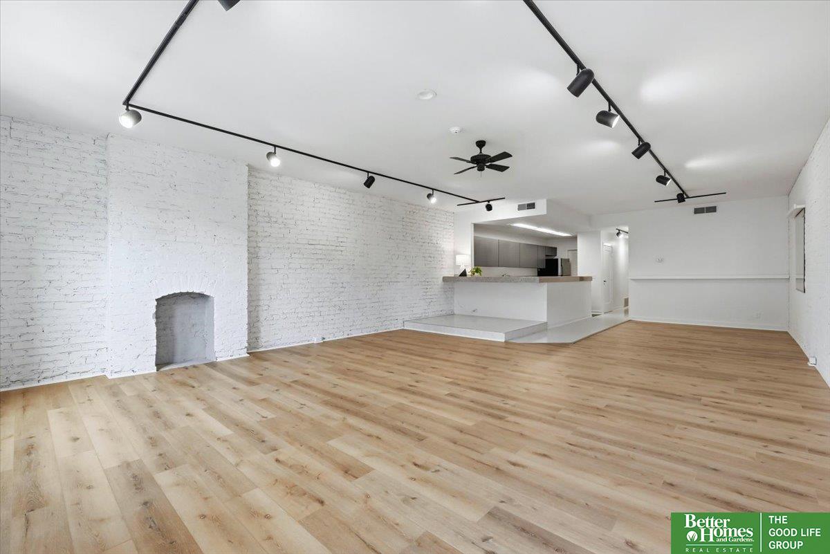 1208 Howard Street # 2