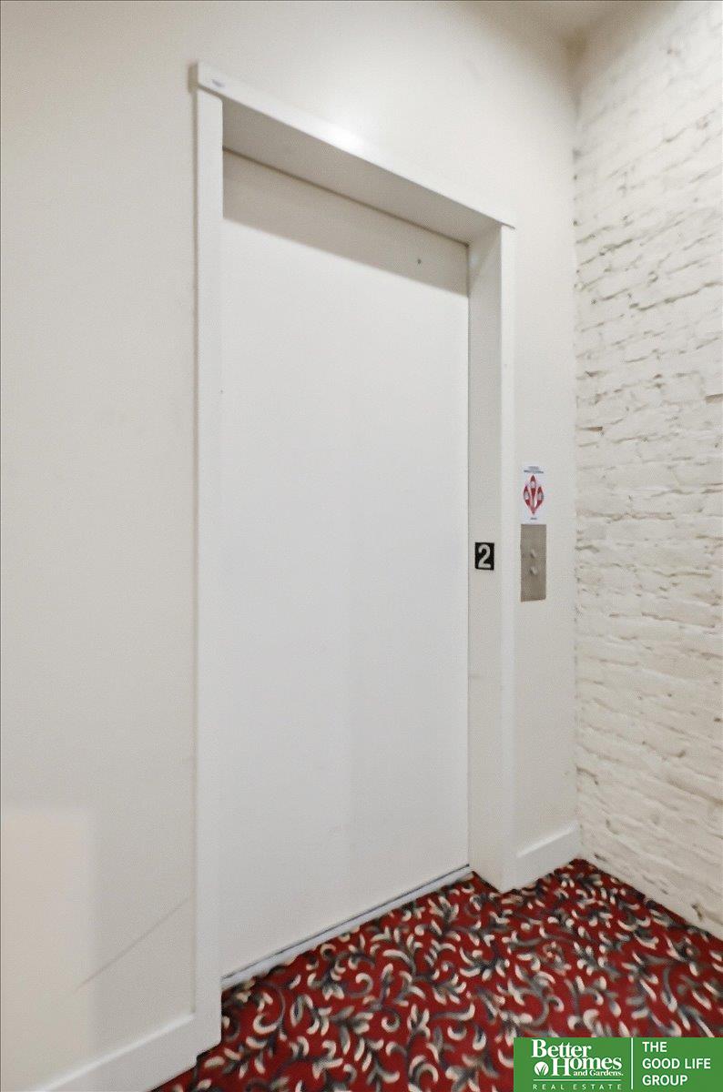 1208 Howard Street # 2