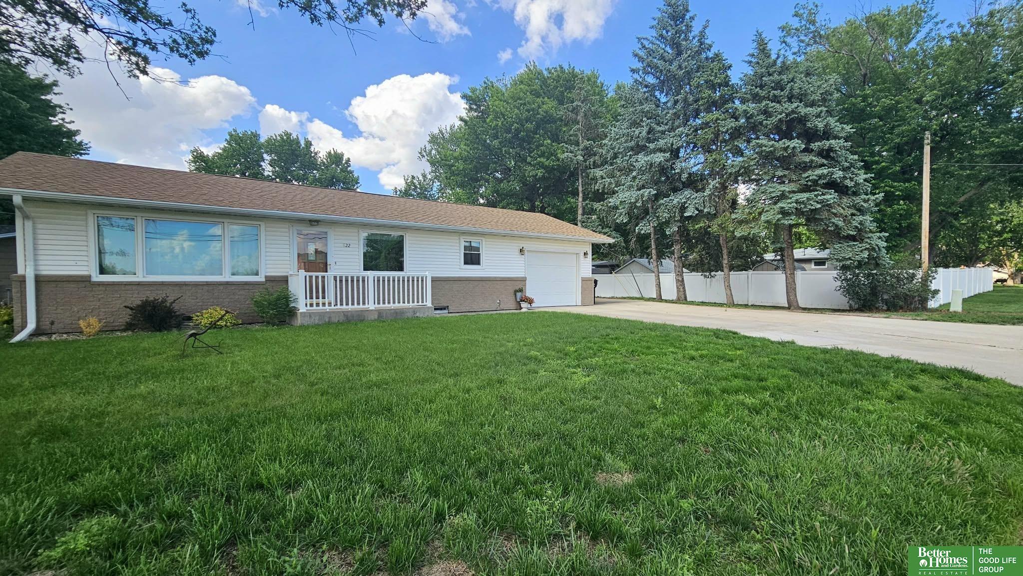 822 N Nobes Road