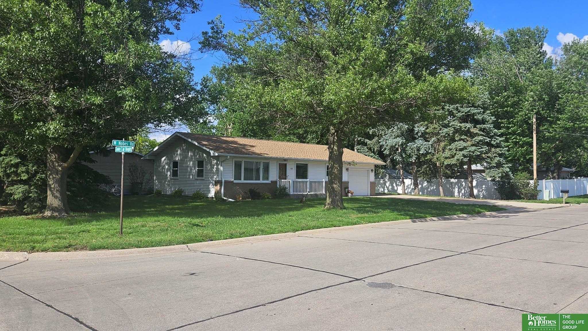 822 N Nobes Road