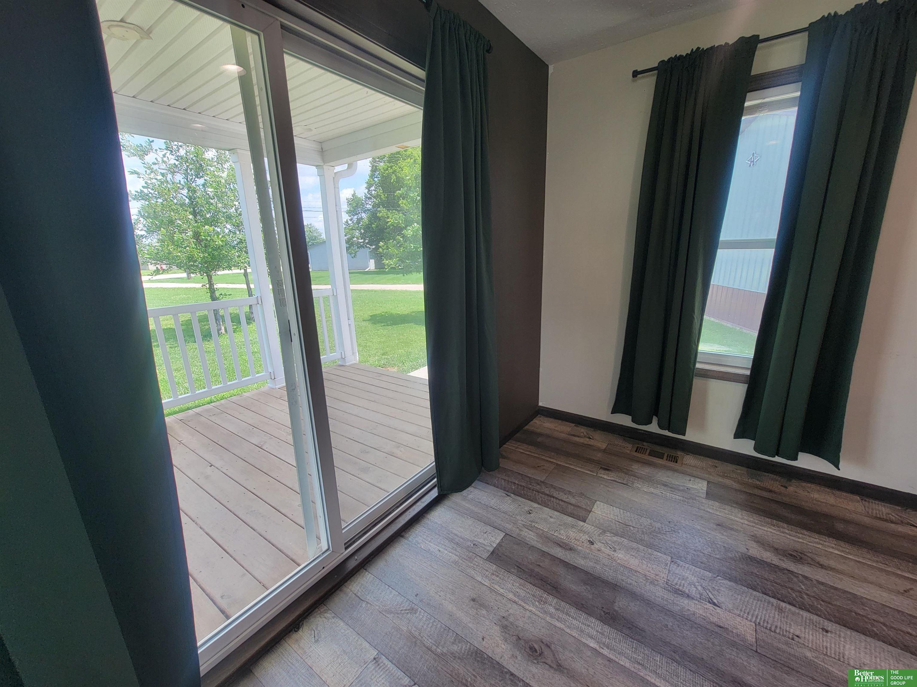 128 N 5th Street, McCool Junction