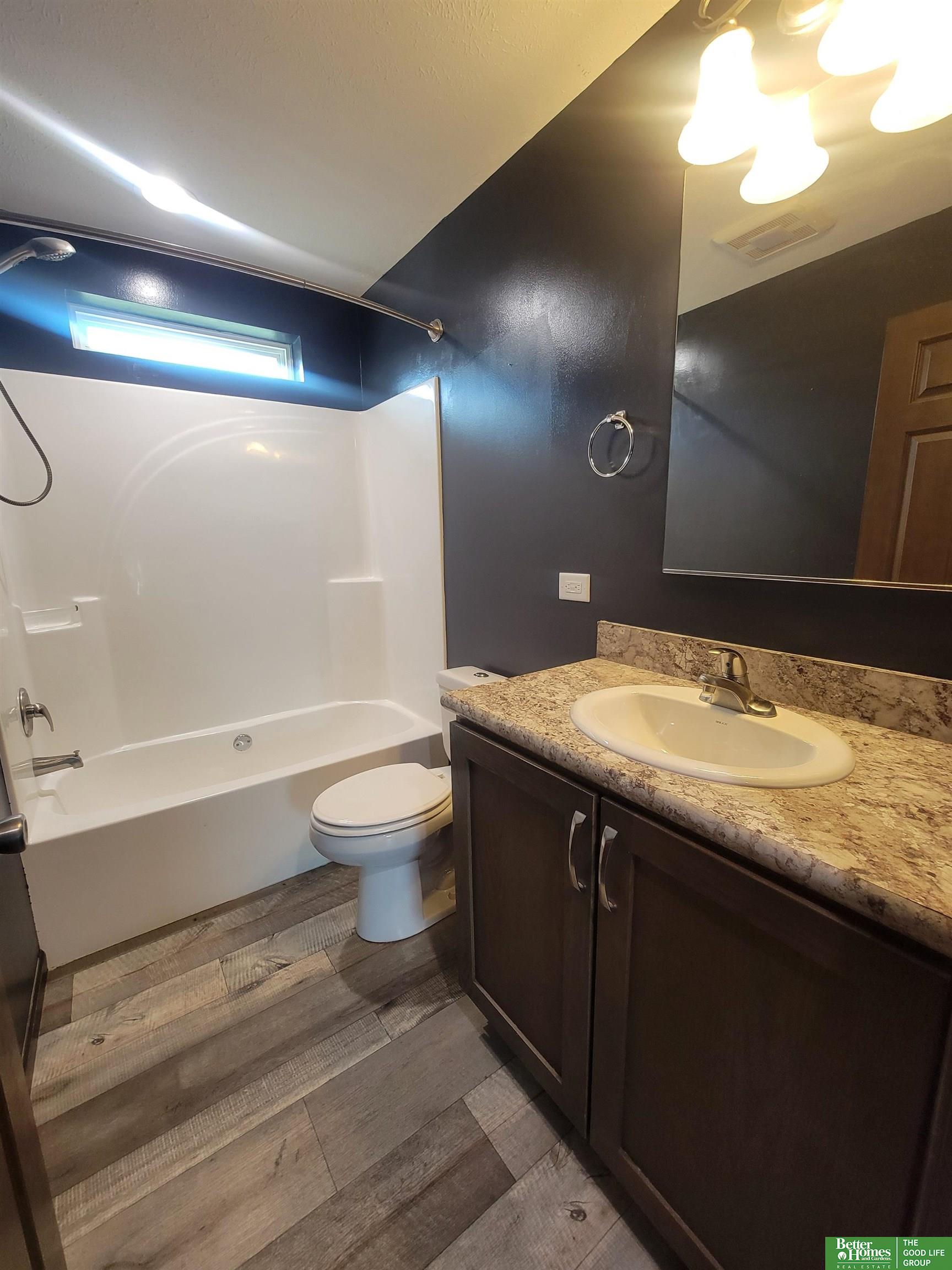 128 N 5th Street, McCool Junction