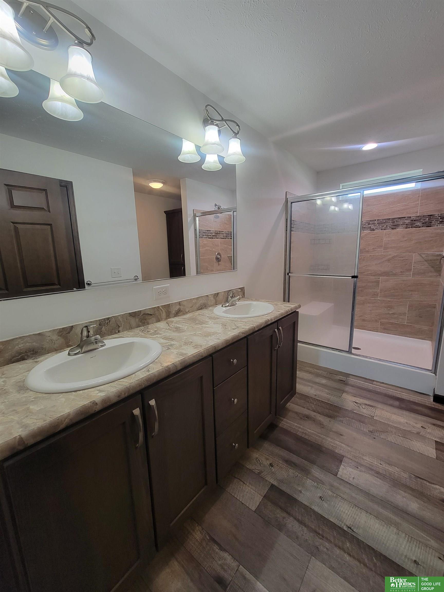 128 N 5th Street, McCool Junction