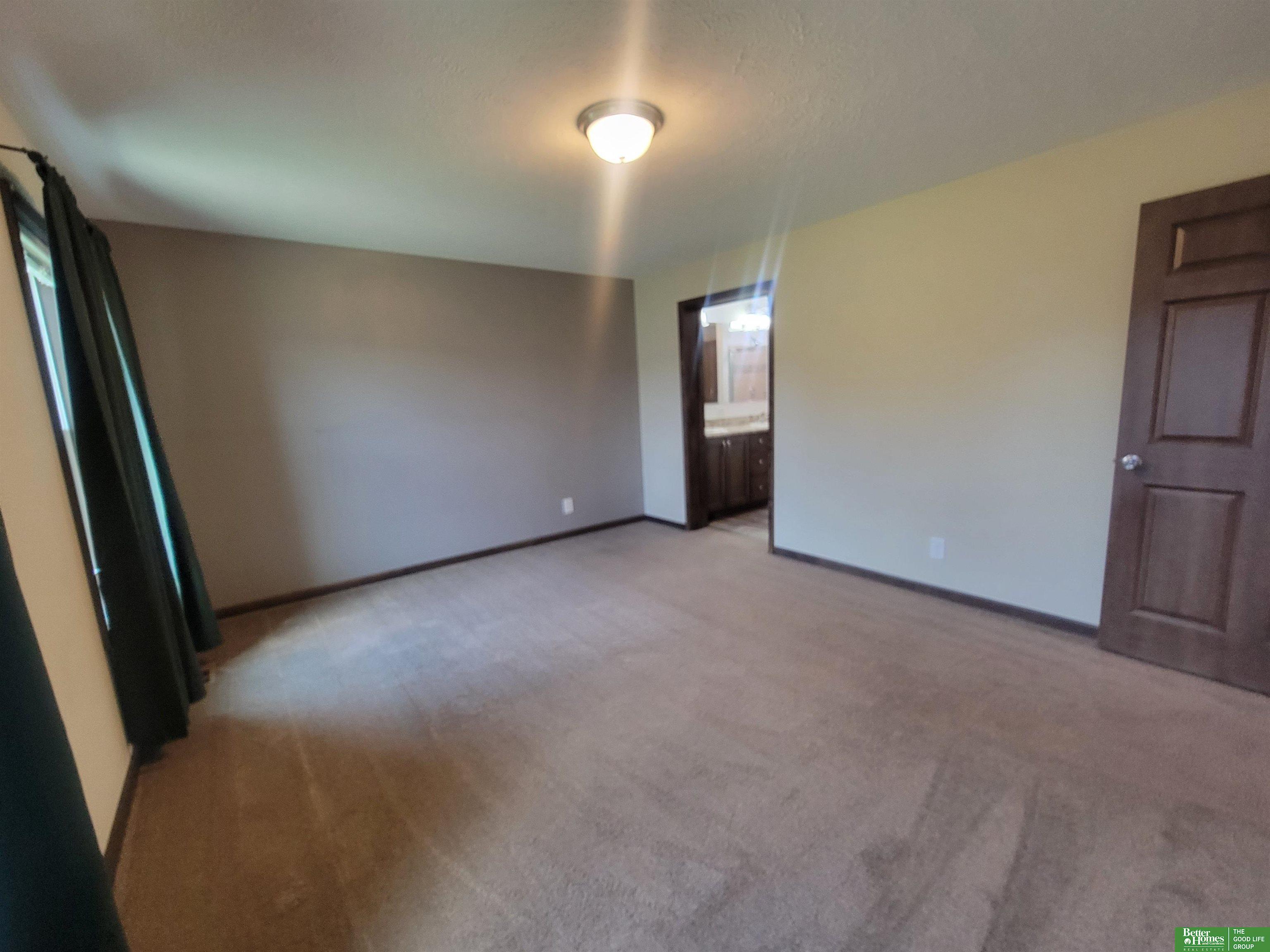 128 N 5th Street, McCool Junction