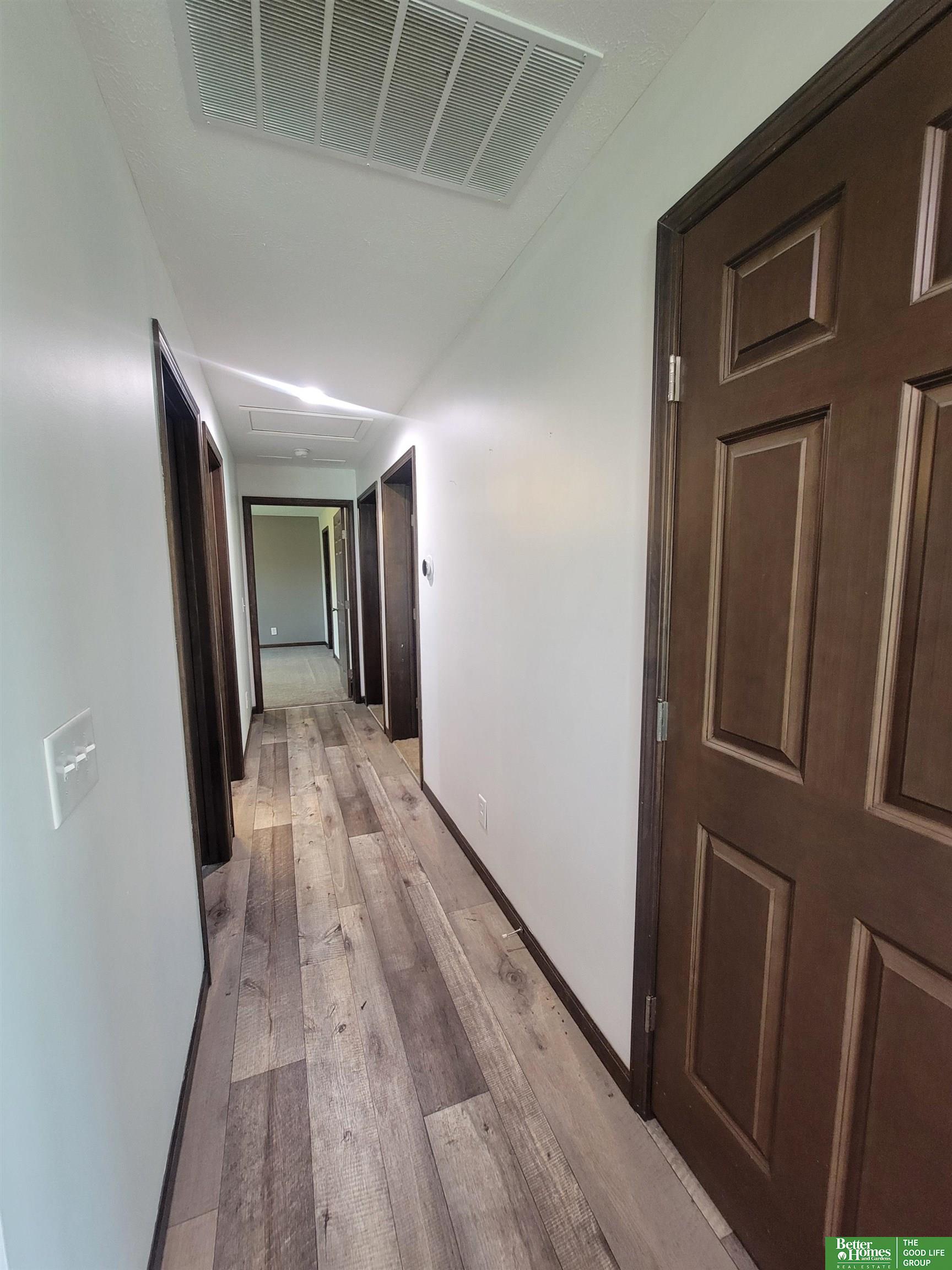 128 N 5th Street, McCool Junction