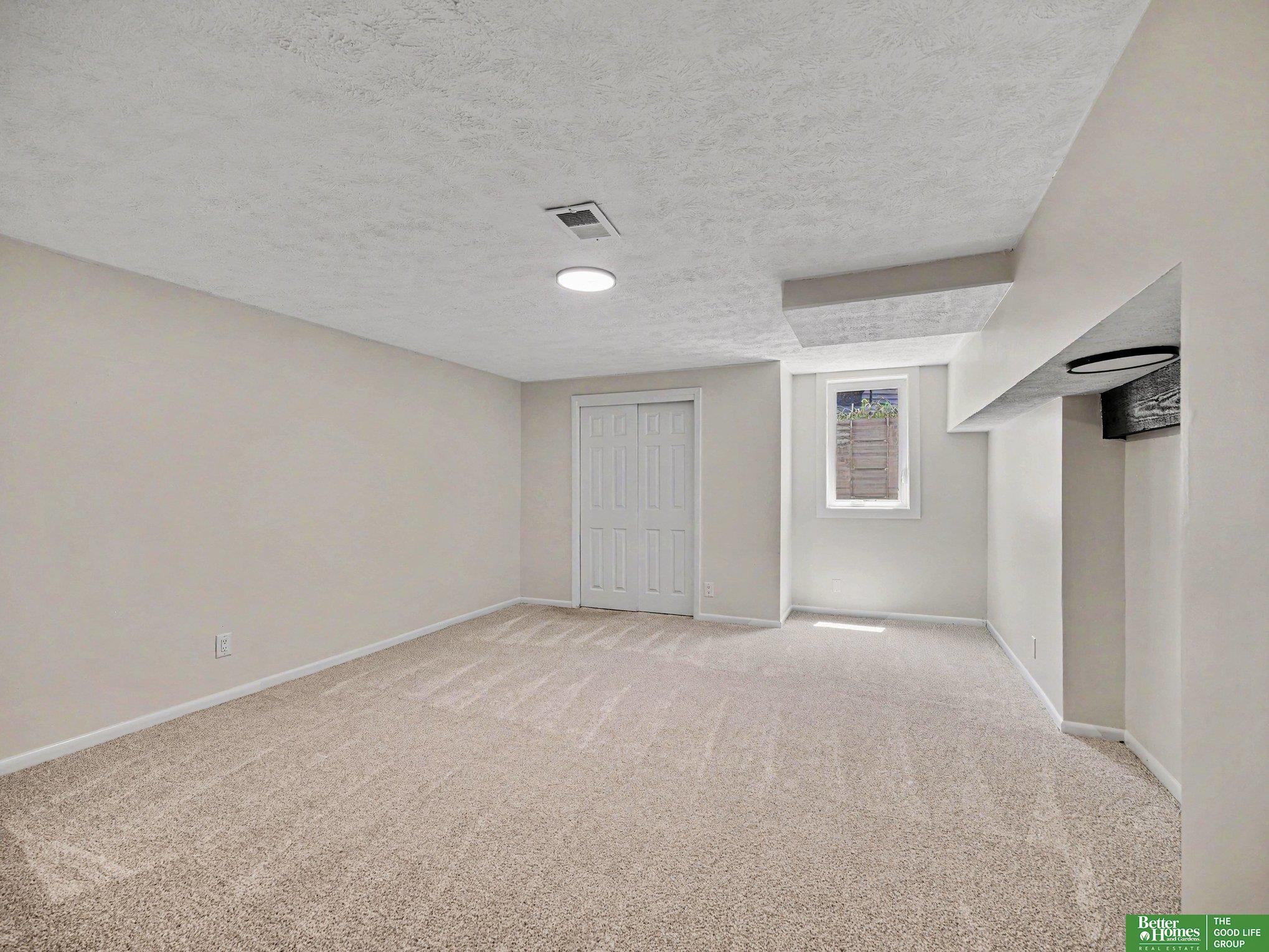 722 S 153rd Circle