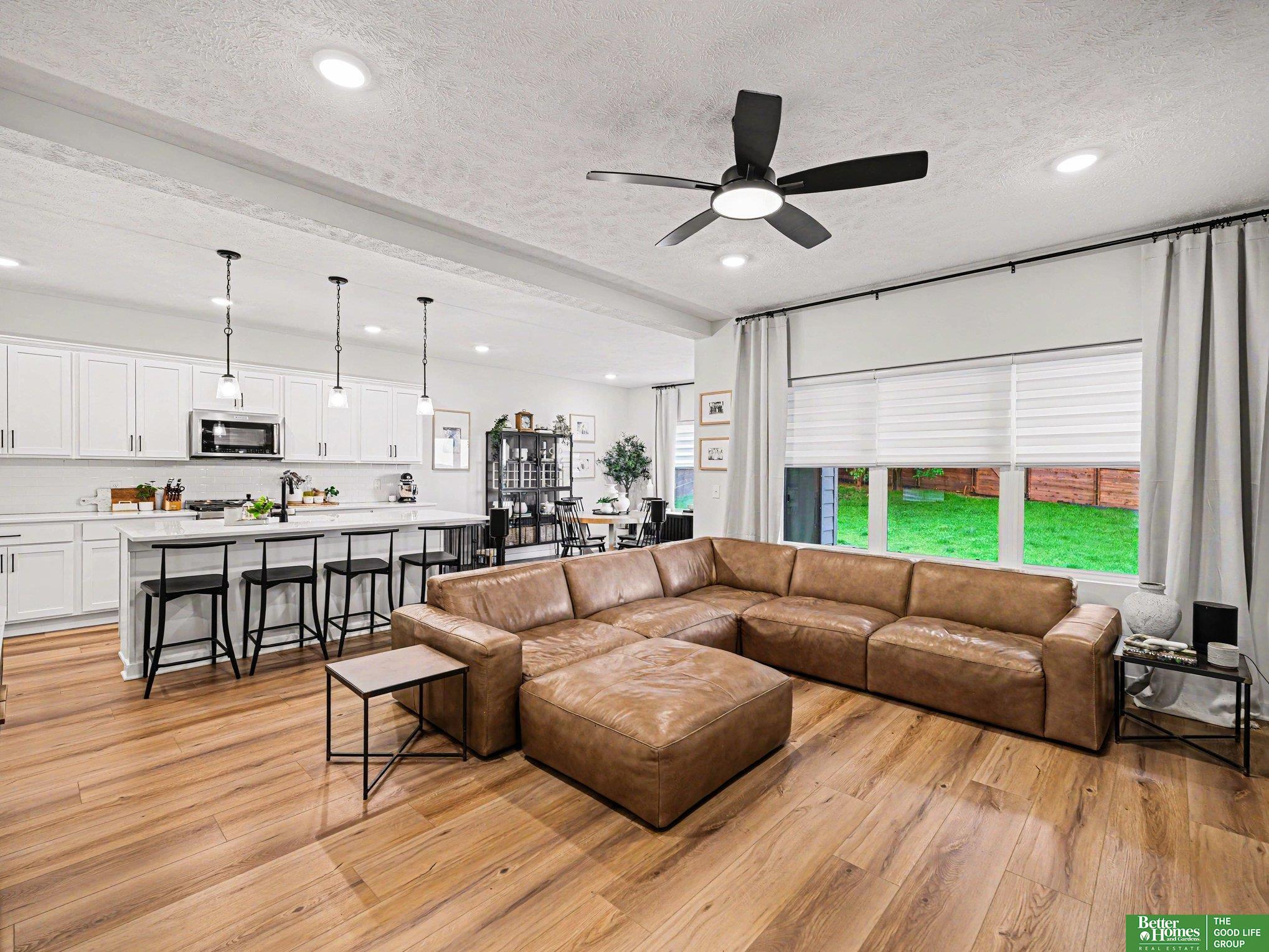 11605 Potter Street