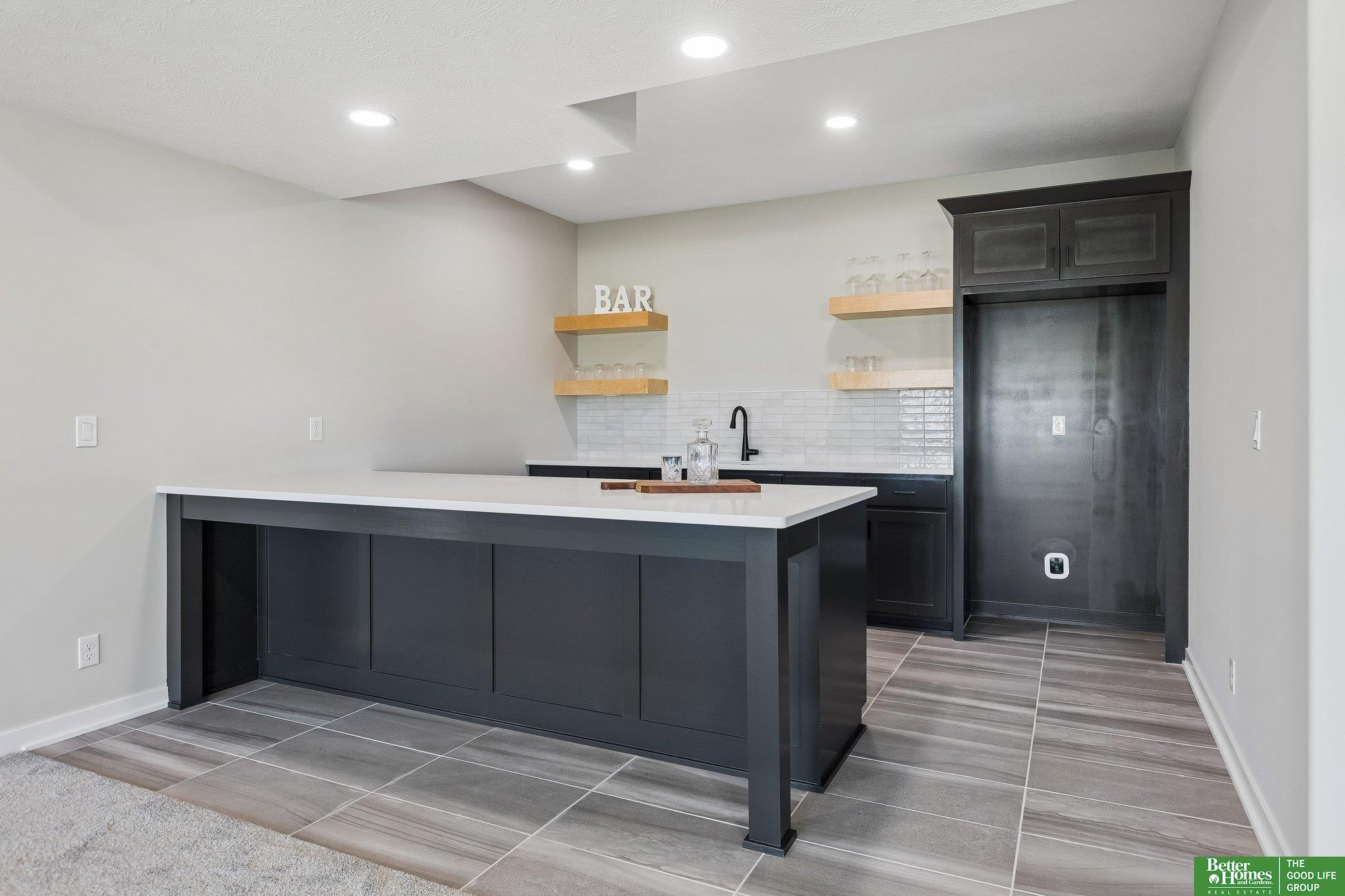 6517 S 214th Street