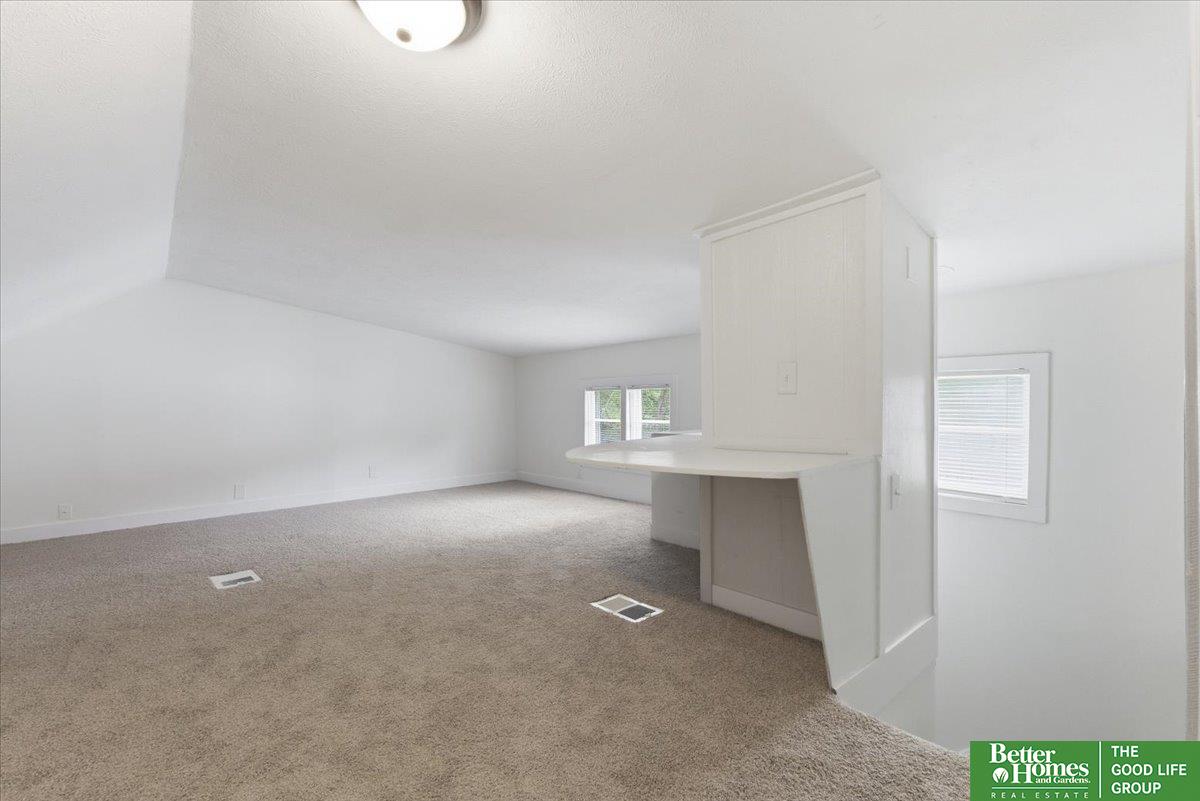 2020 N 64 Street