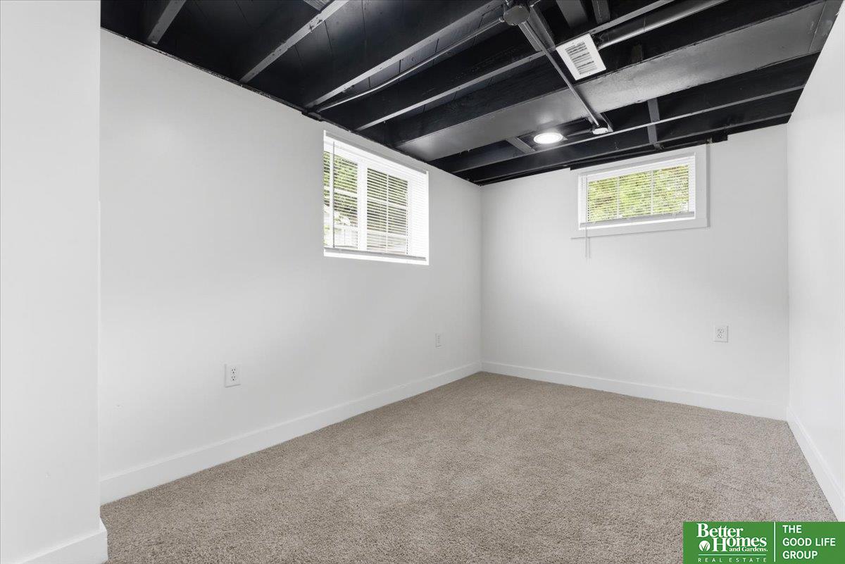 2020 N 64 Street