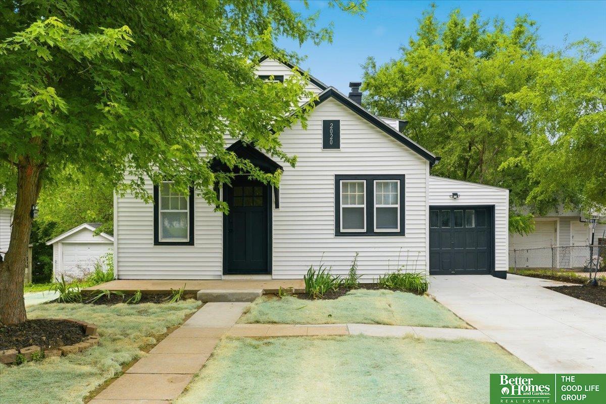 2020 N 64 Street