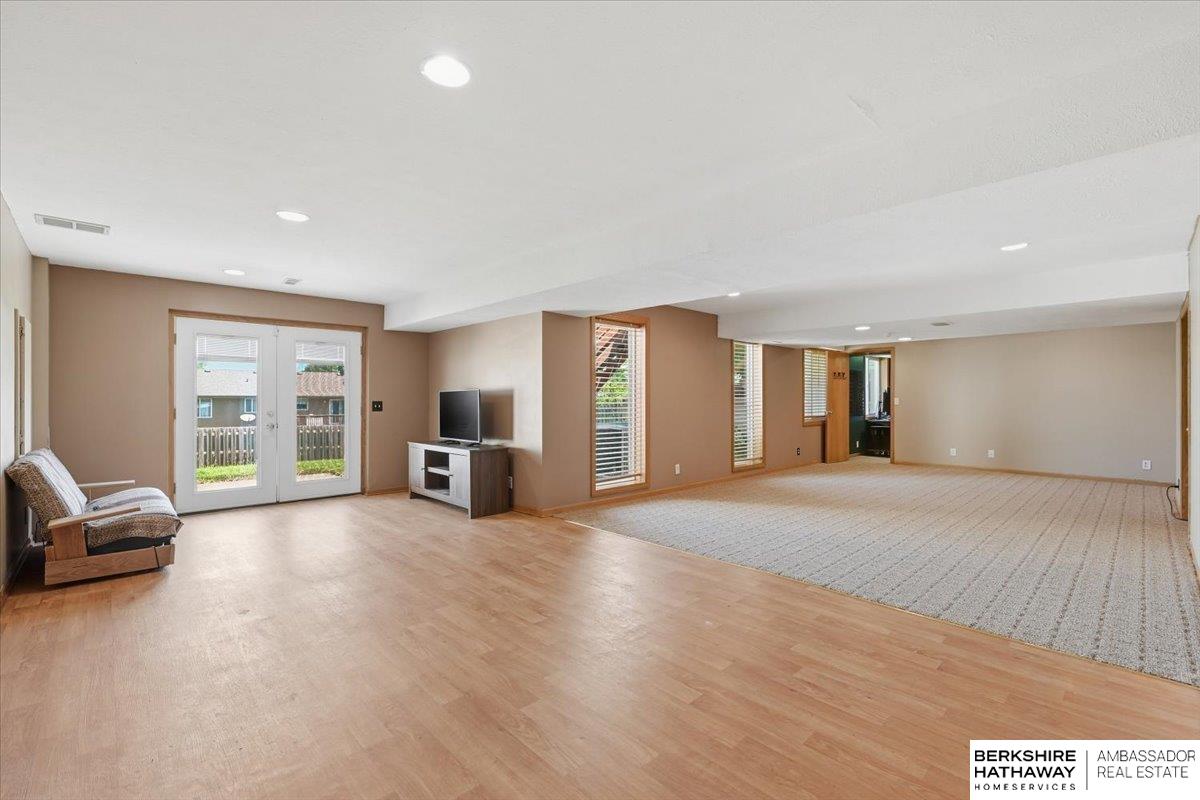 3506 Blackhawk Drive