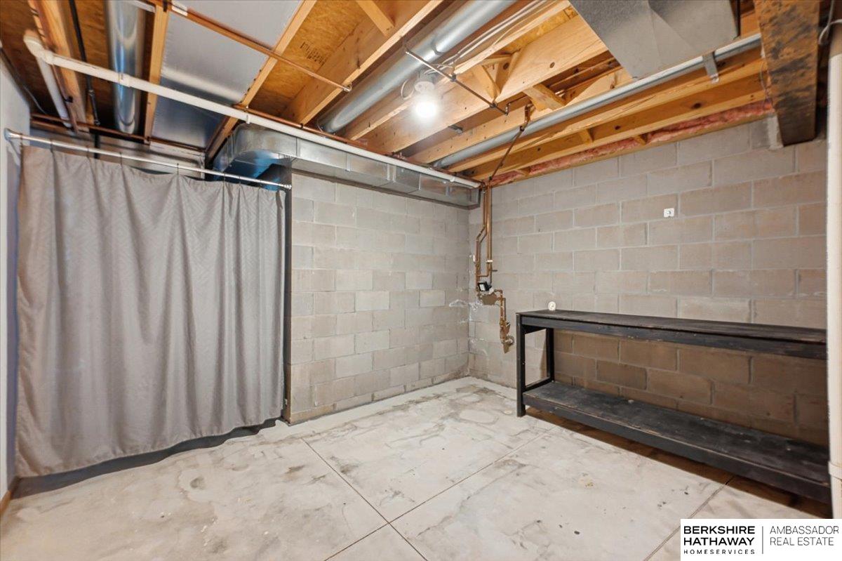 3506 Blackhawk Drive