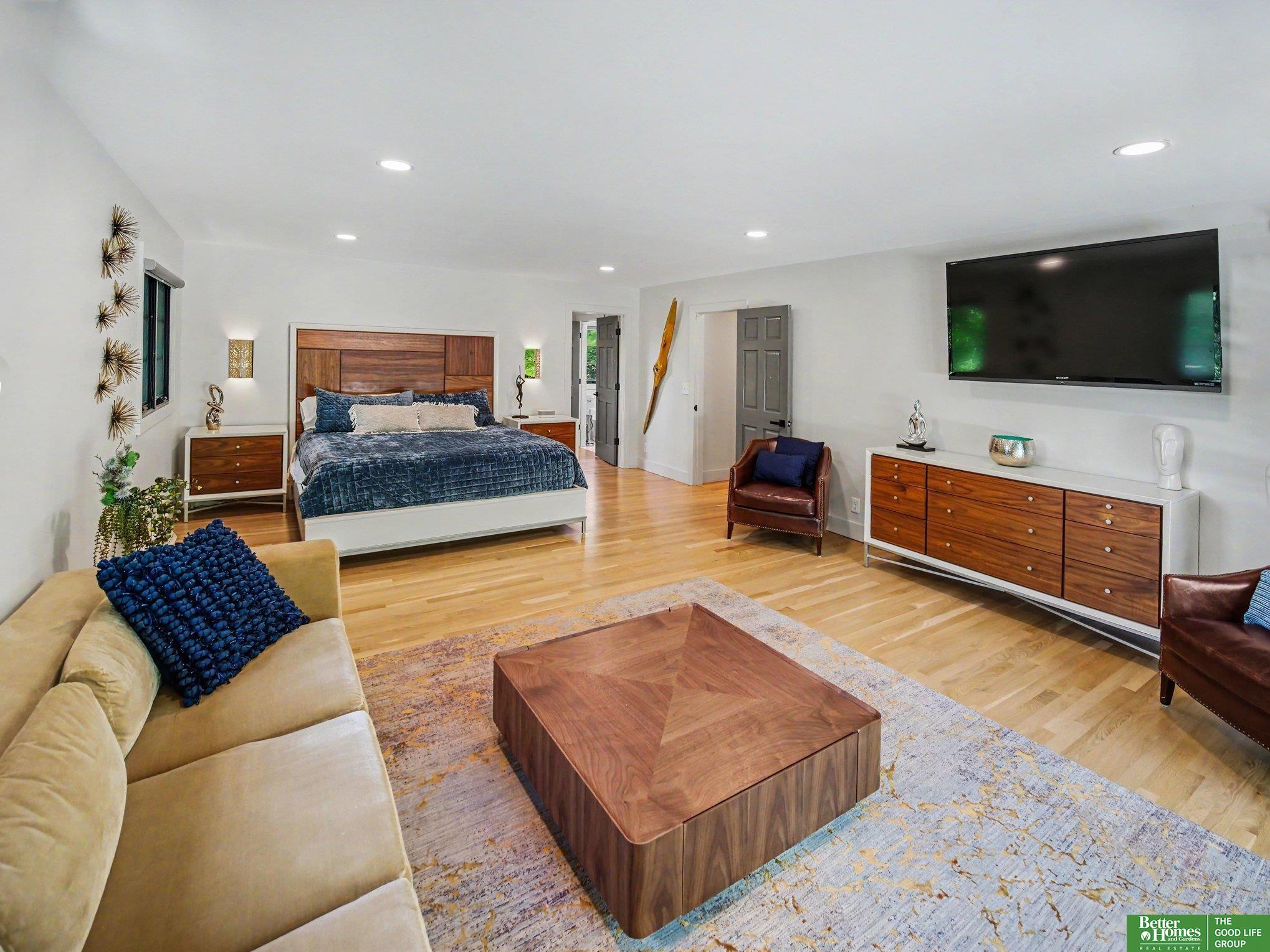 8426 Cedar Street