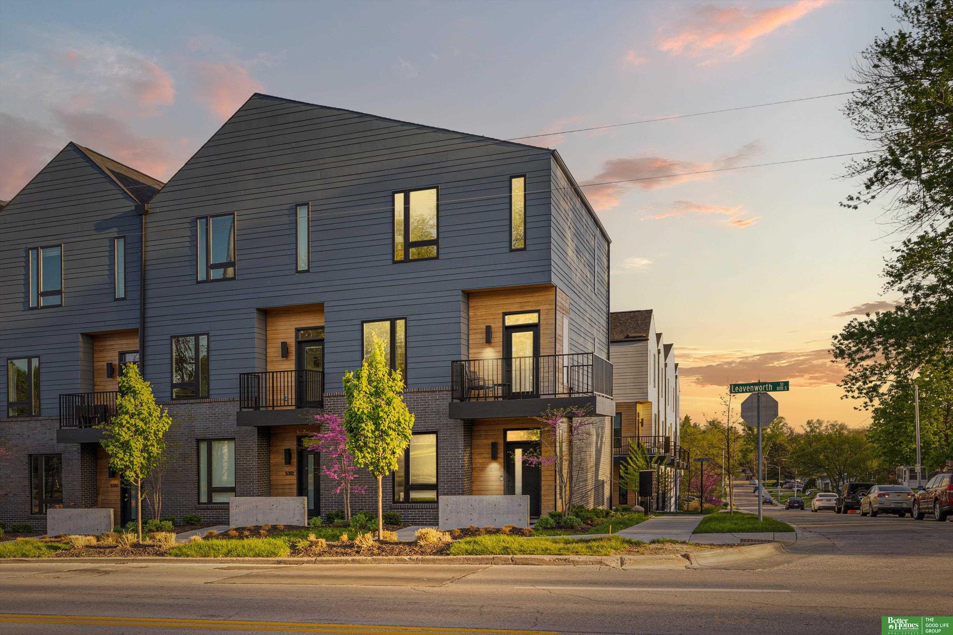5314 Elmwood Plaza