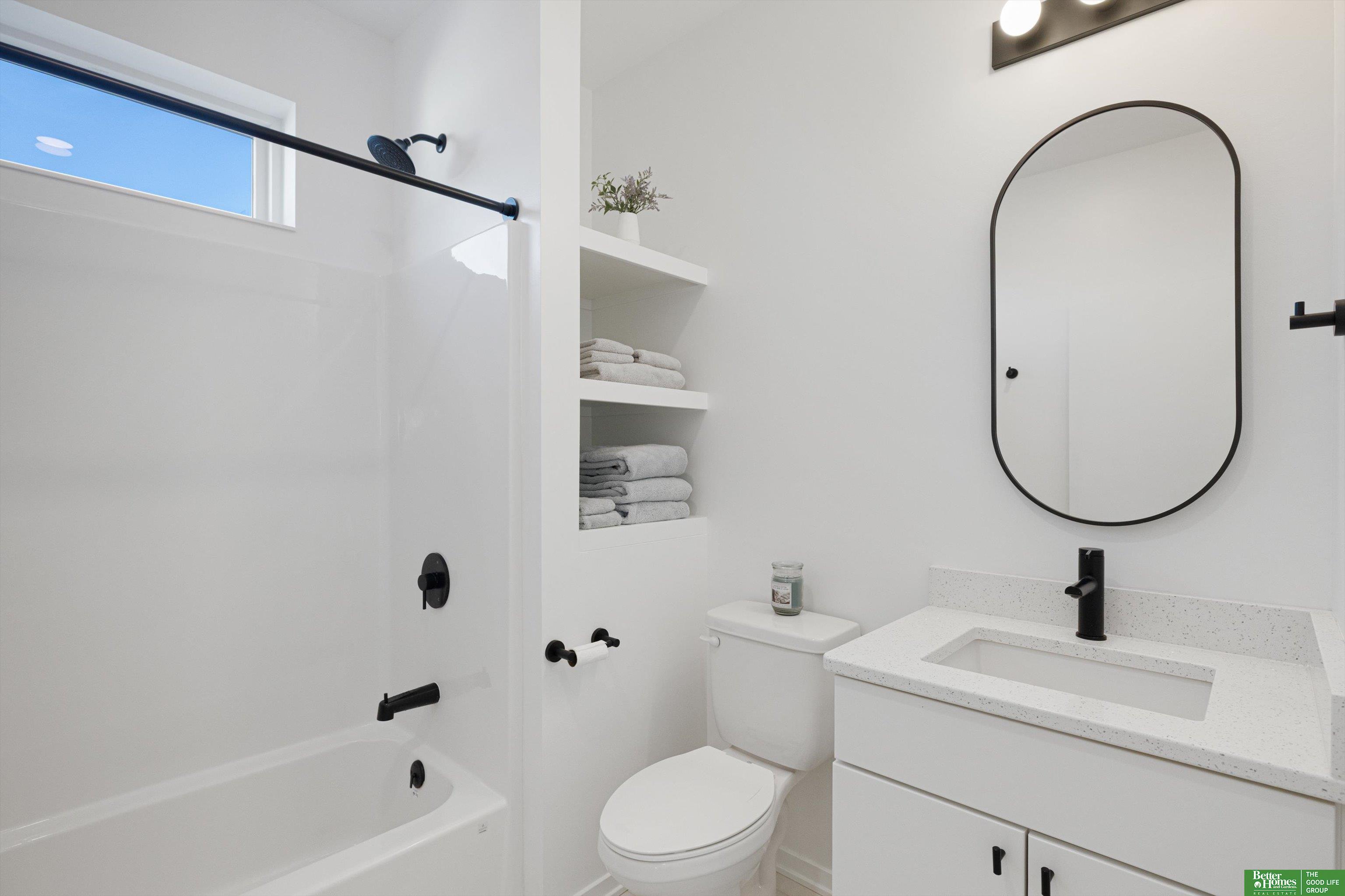 5314 Elmwood Plaza