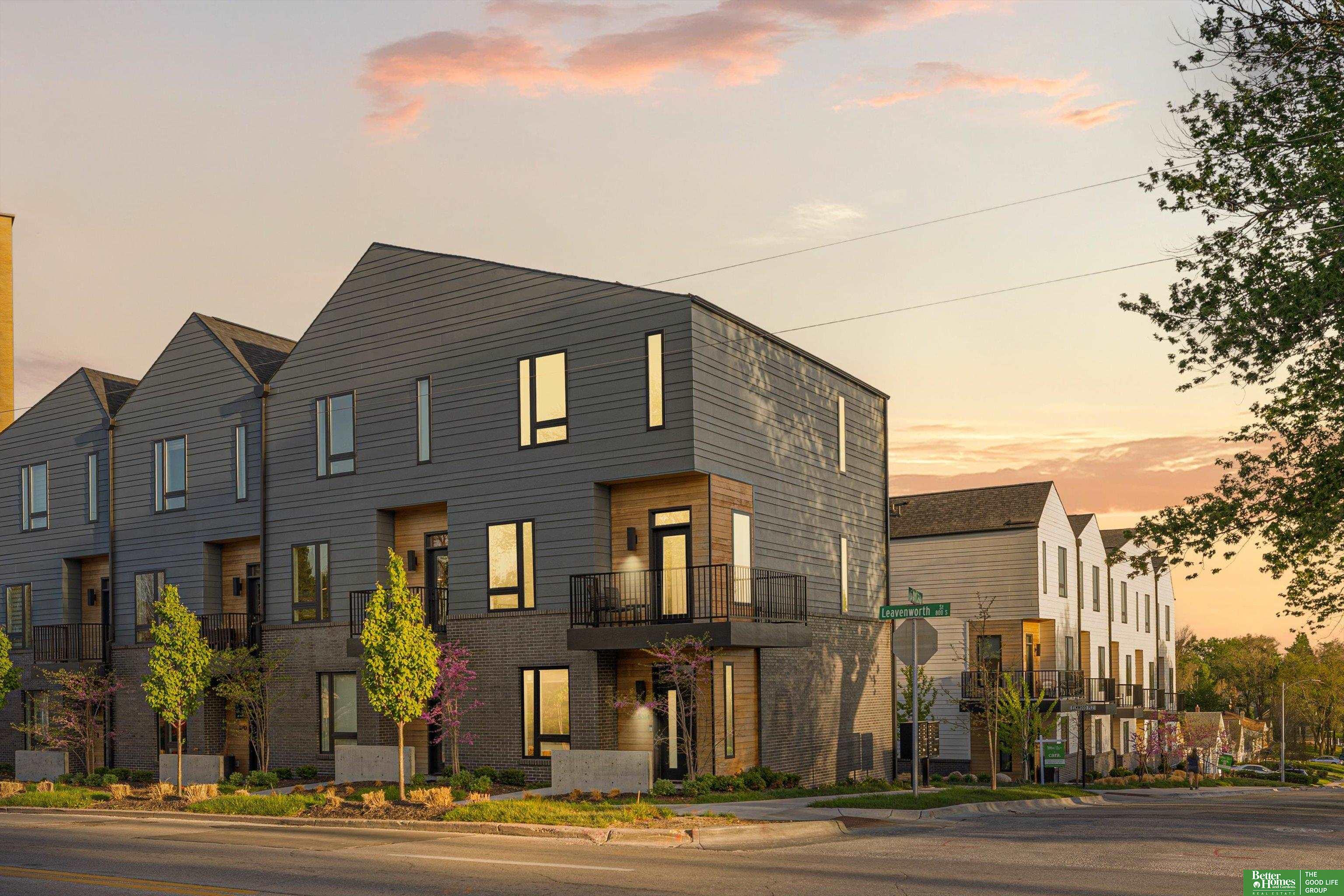 5314 Elmwood Plaza