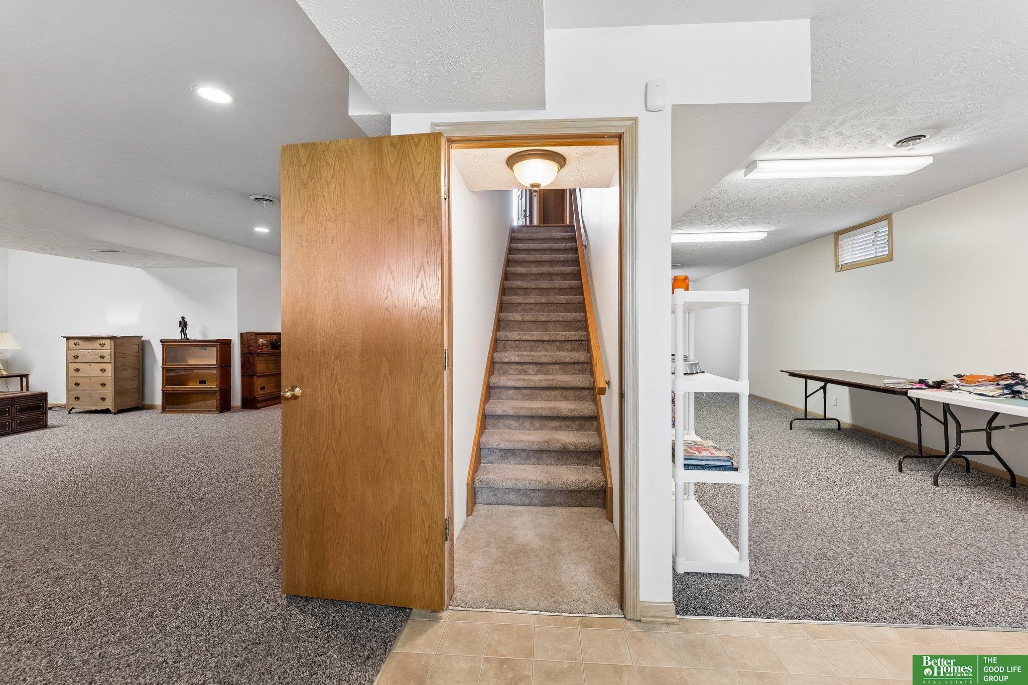 10012 S 172nd Circle