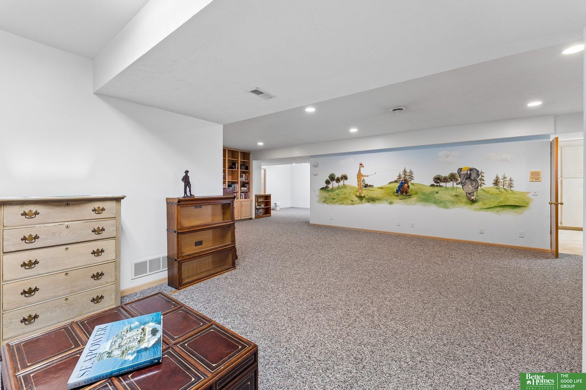10012 S 172nd Circle