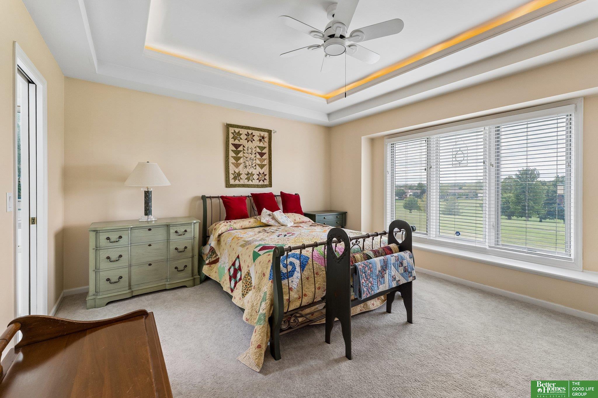 10012 S 172nd Circle