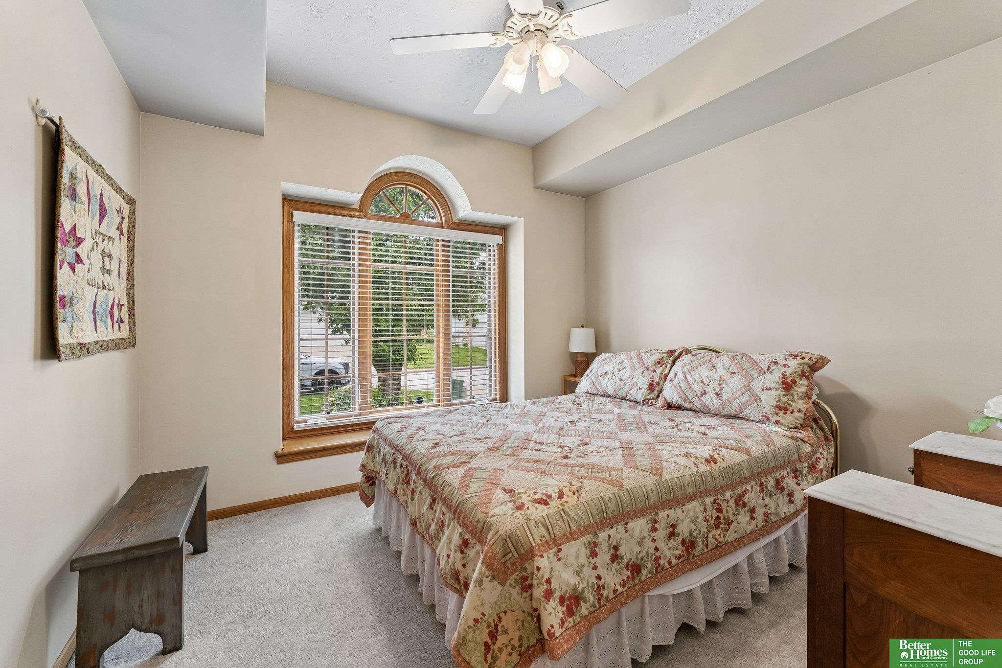 10012 S 172nd Circle