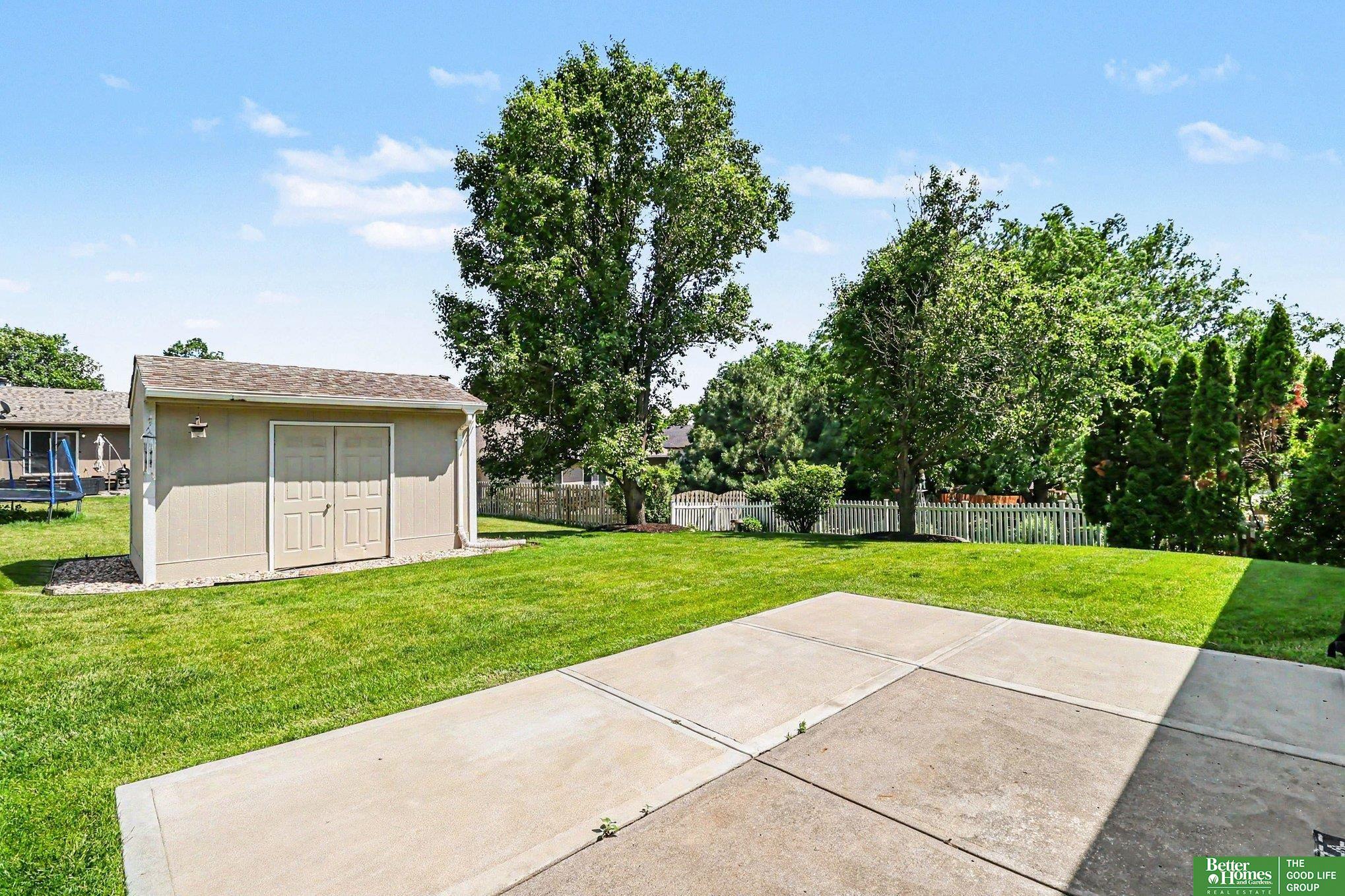 11909 N 159 Street