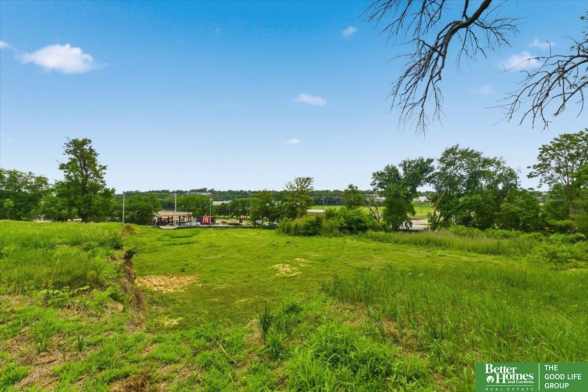 2516 Chandler Road E