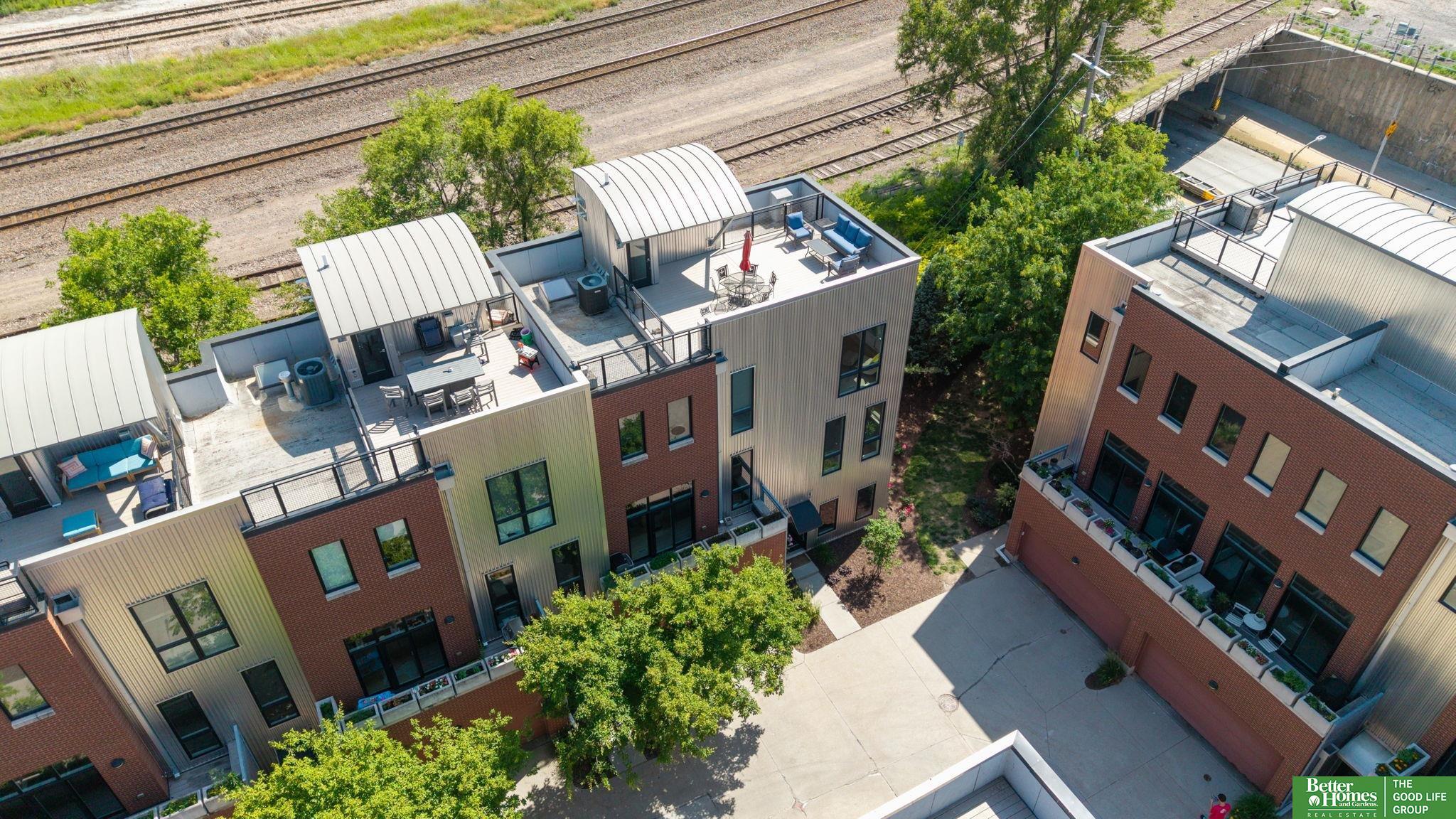 1237 Marcy Plaza