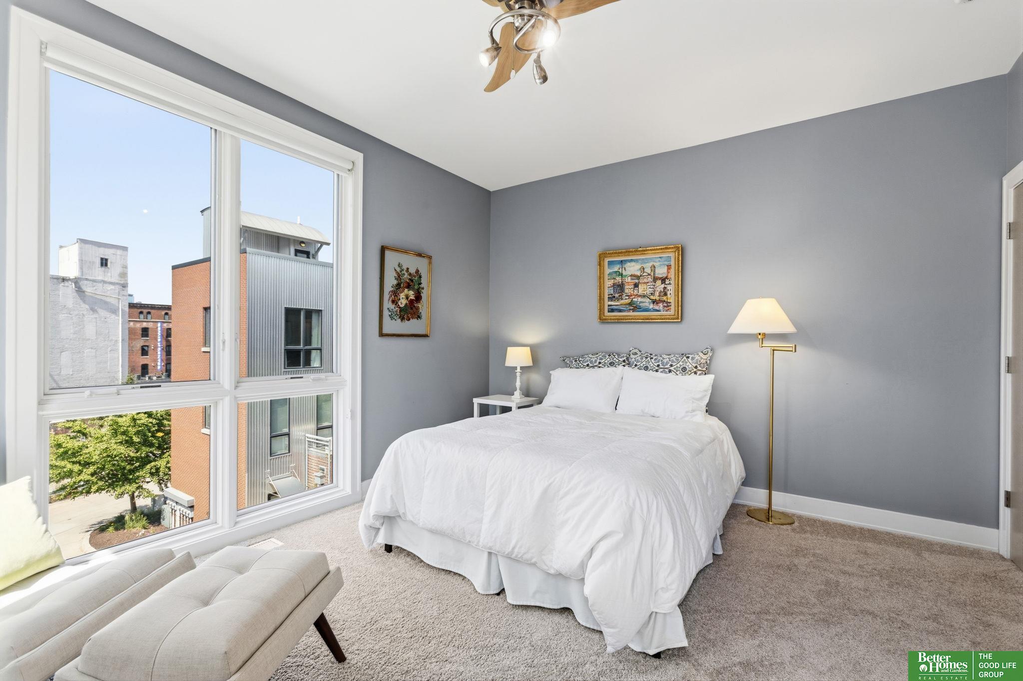 1237 Marcy Plaza