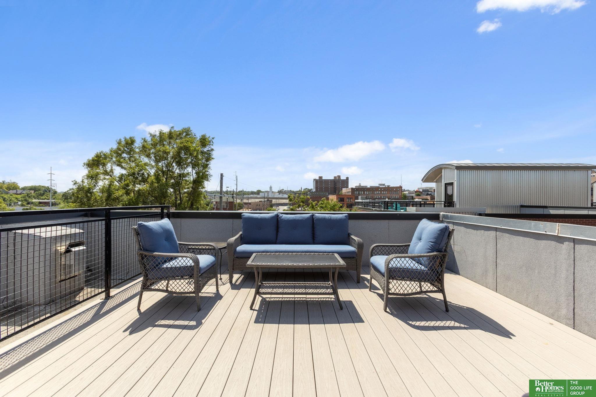 1237 Marcy Plaza