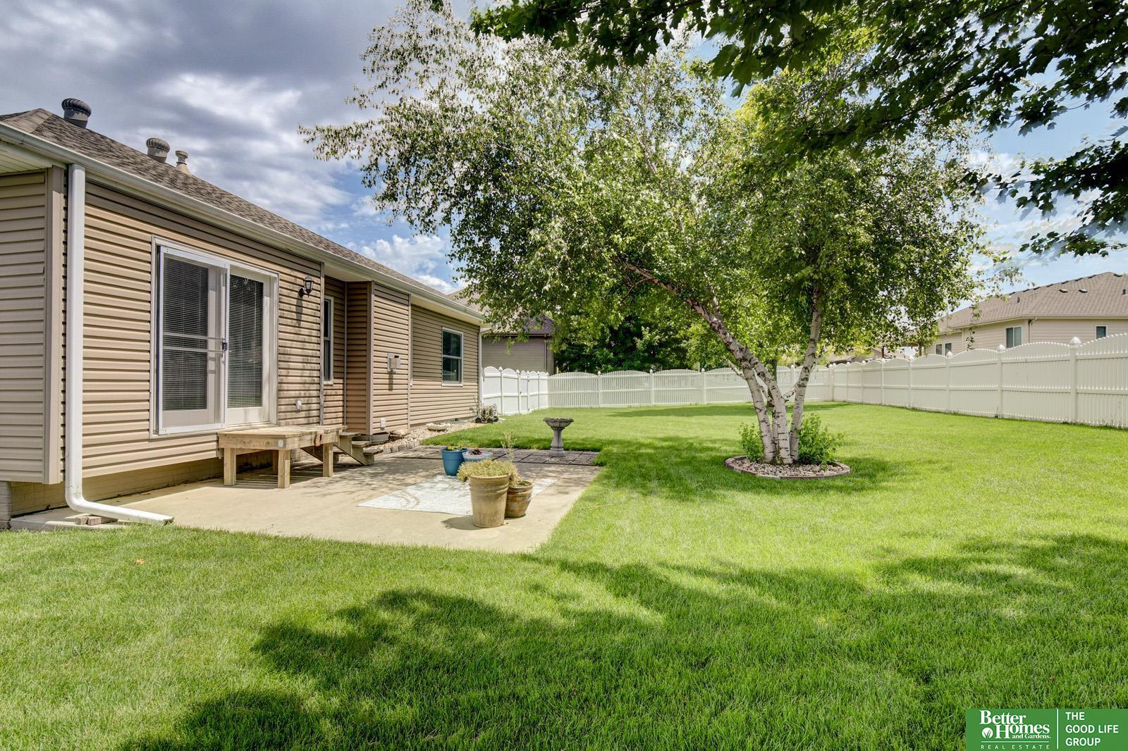 10040 S 178th Street