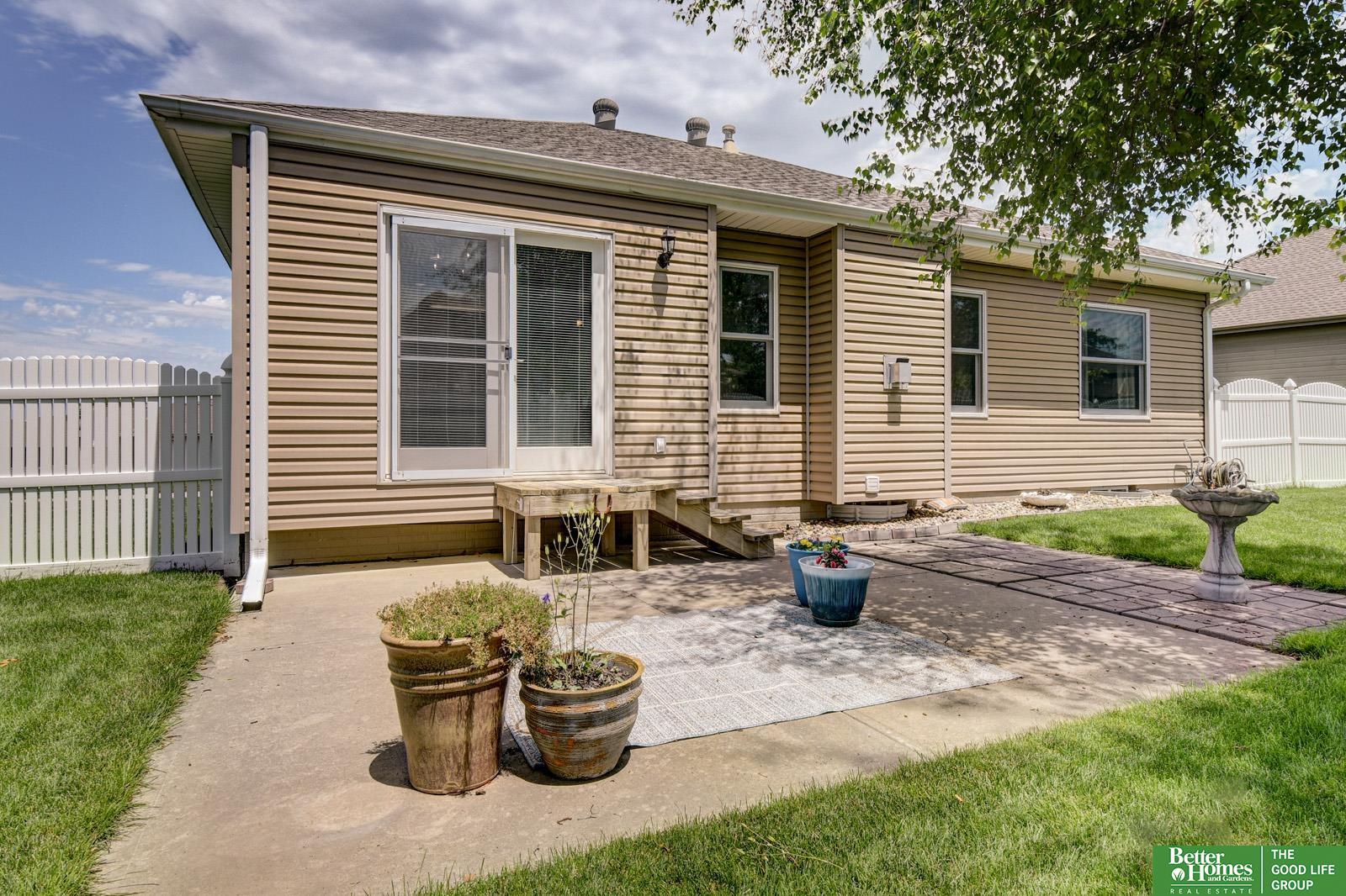 10040 S 178th Street