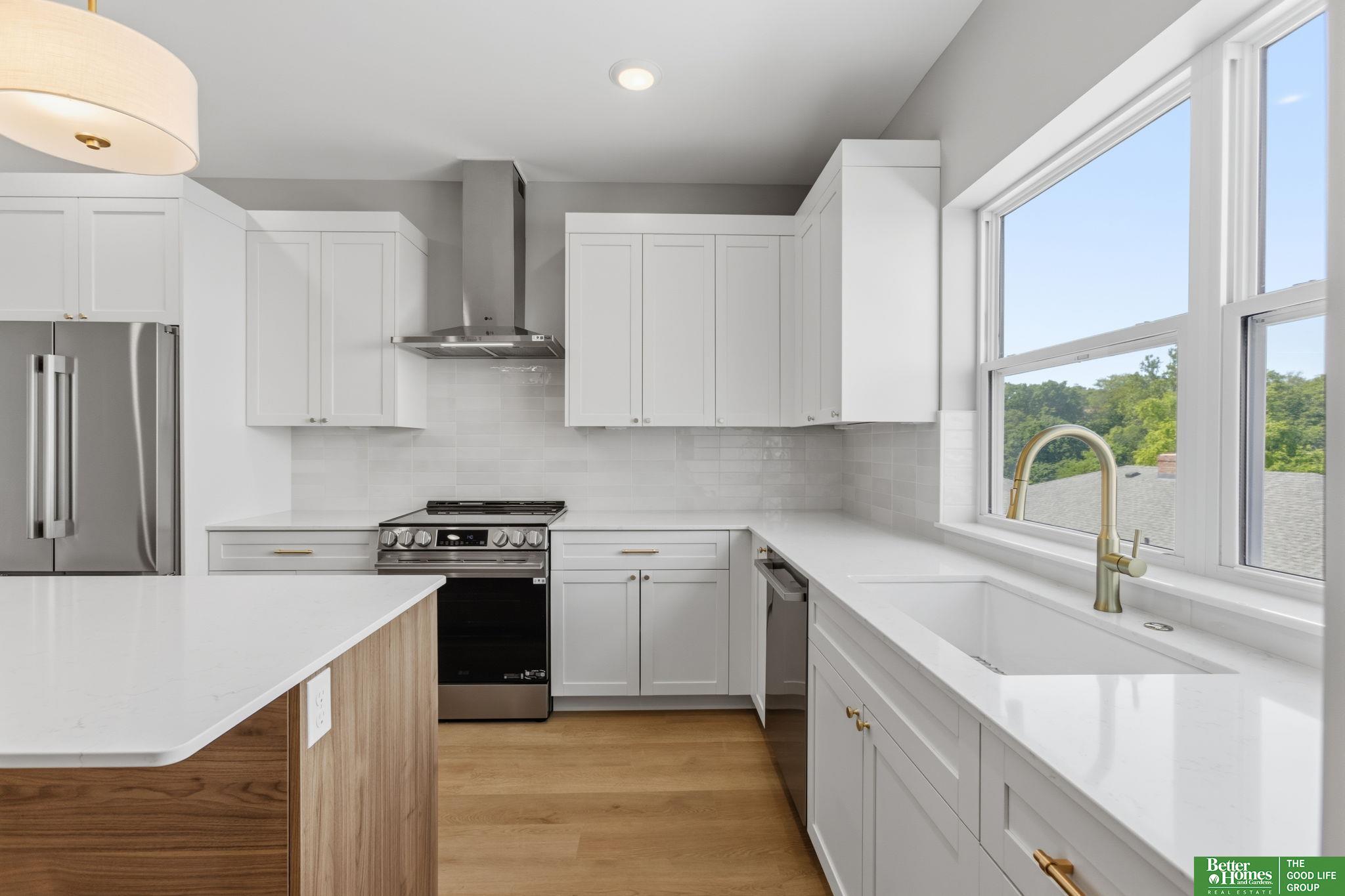 1006 S 33rd Street